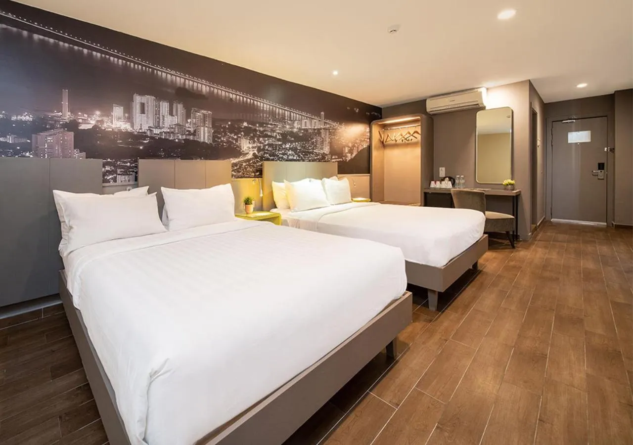 Bed in Travelodge Georgetown, Penang