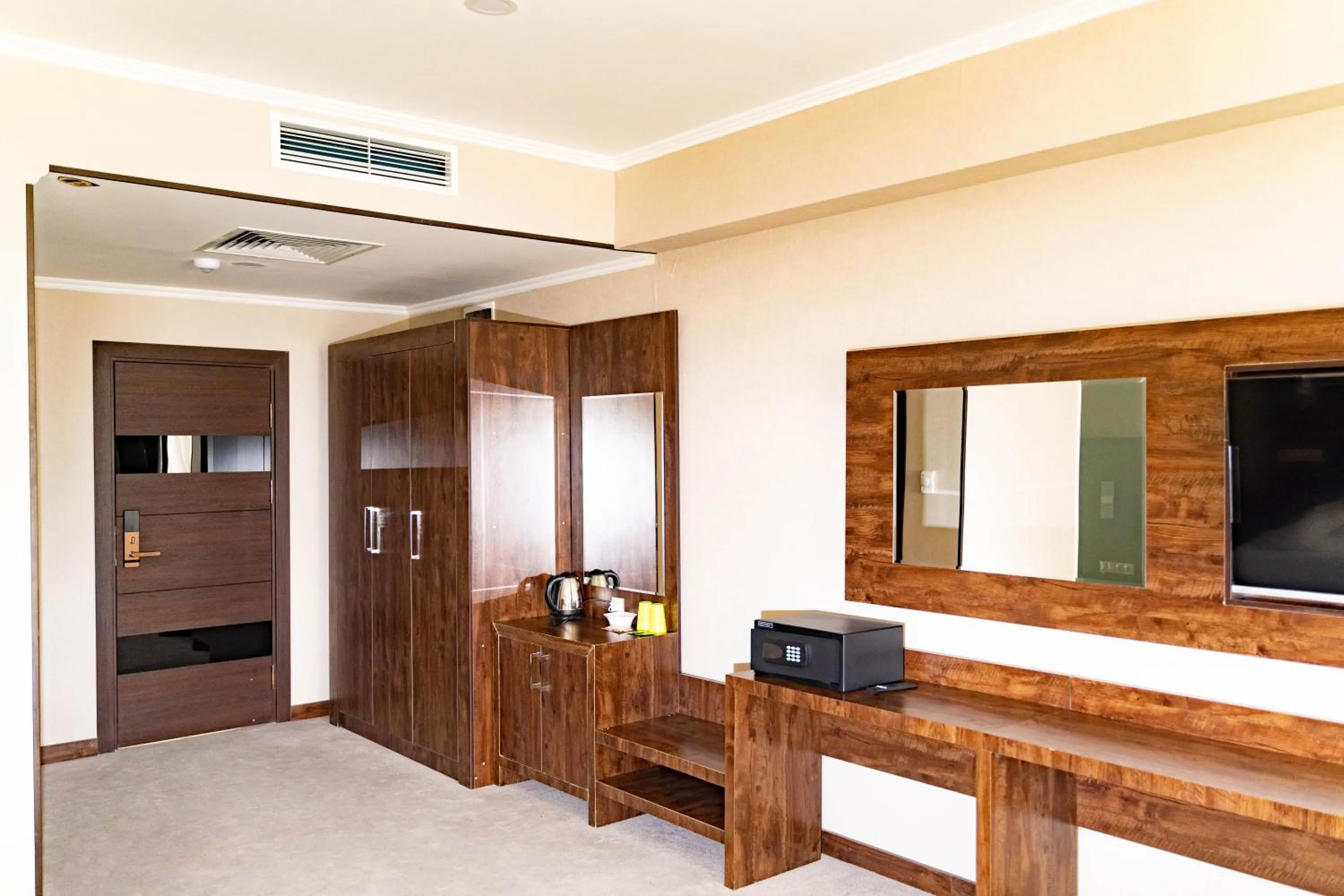 Communal lounge/ TV room in Reikartz Bahor Bukhara