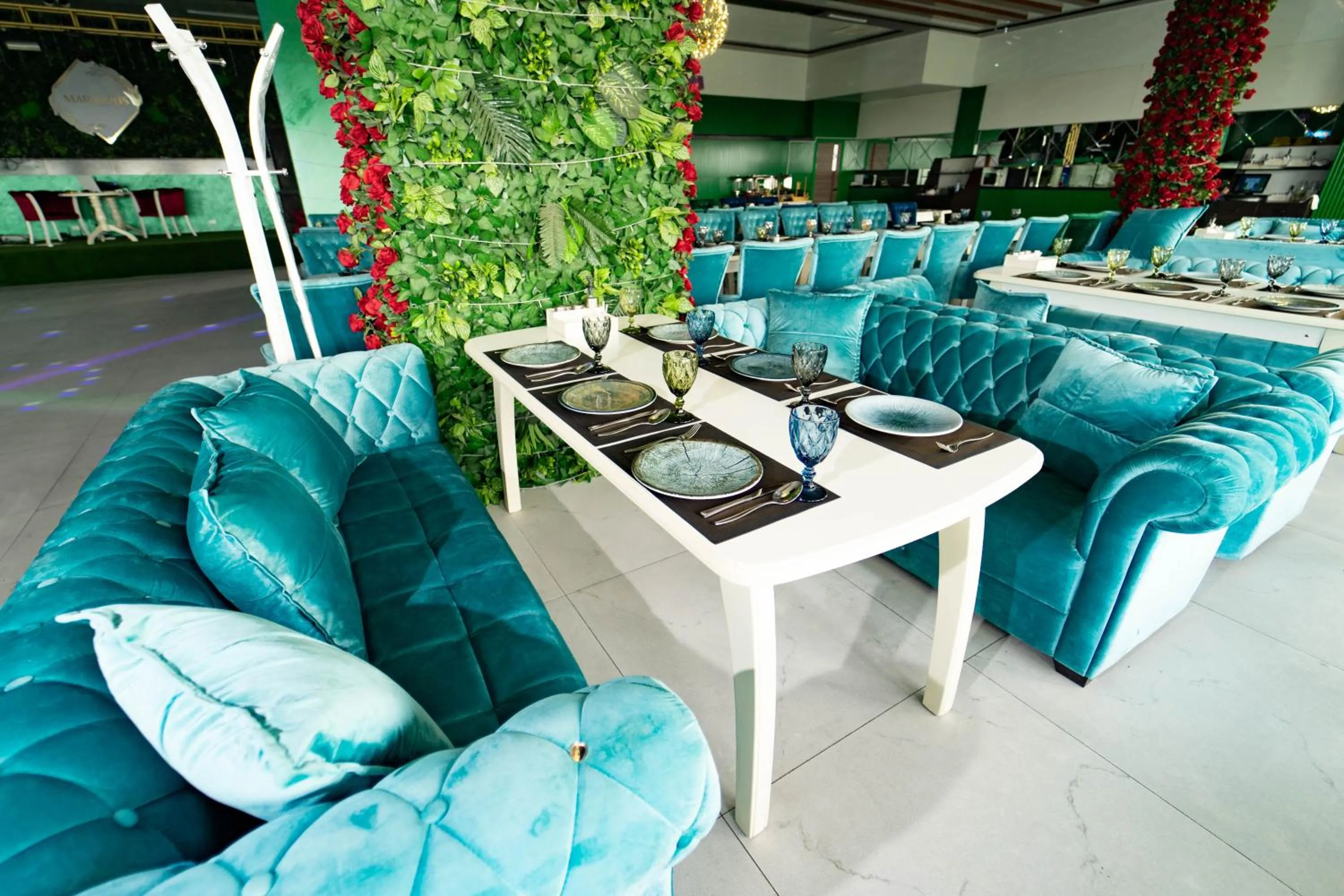 Restaurant/places to eat in Reikartz Bahor Bukhara