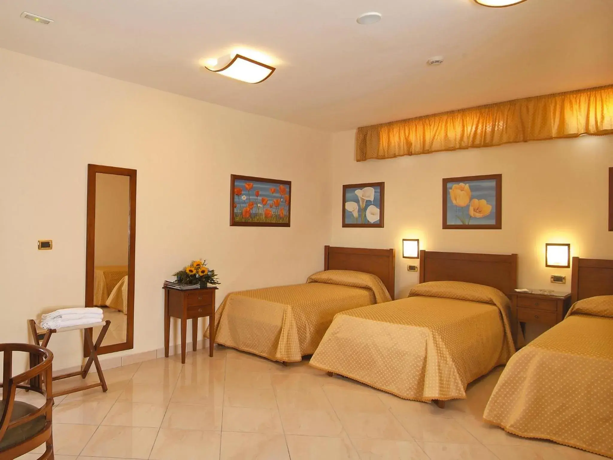 Photo of the whole room, Bed in Buono Hotel Photo of the whole room, Bed in Buono Hotel