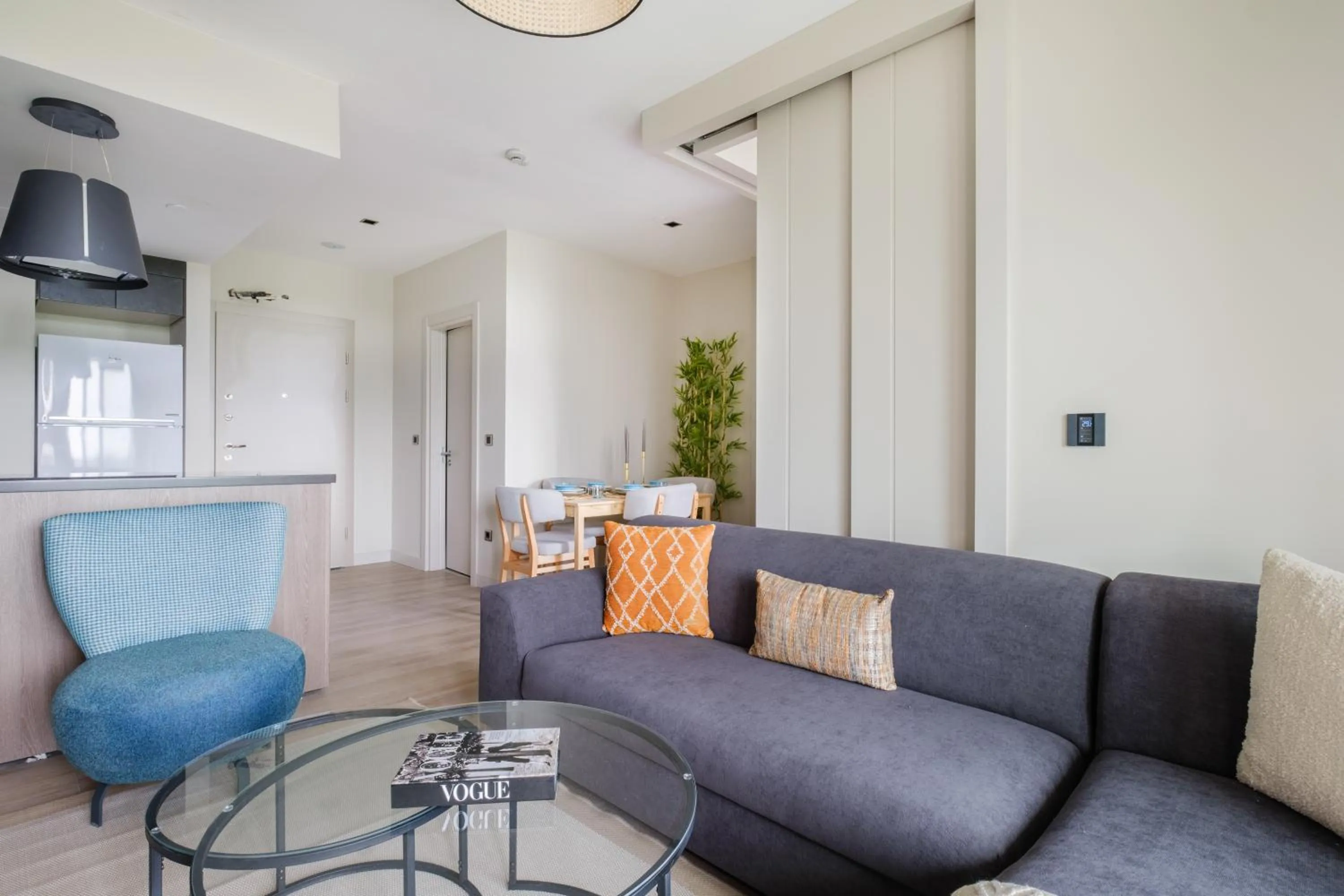 Living room in AS Maslak by NewInn