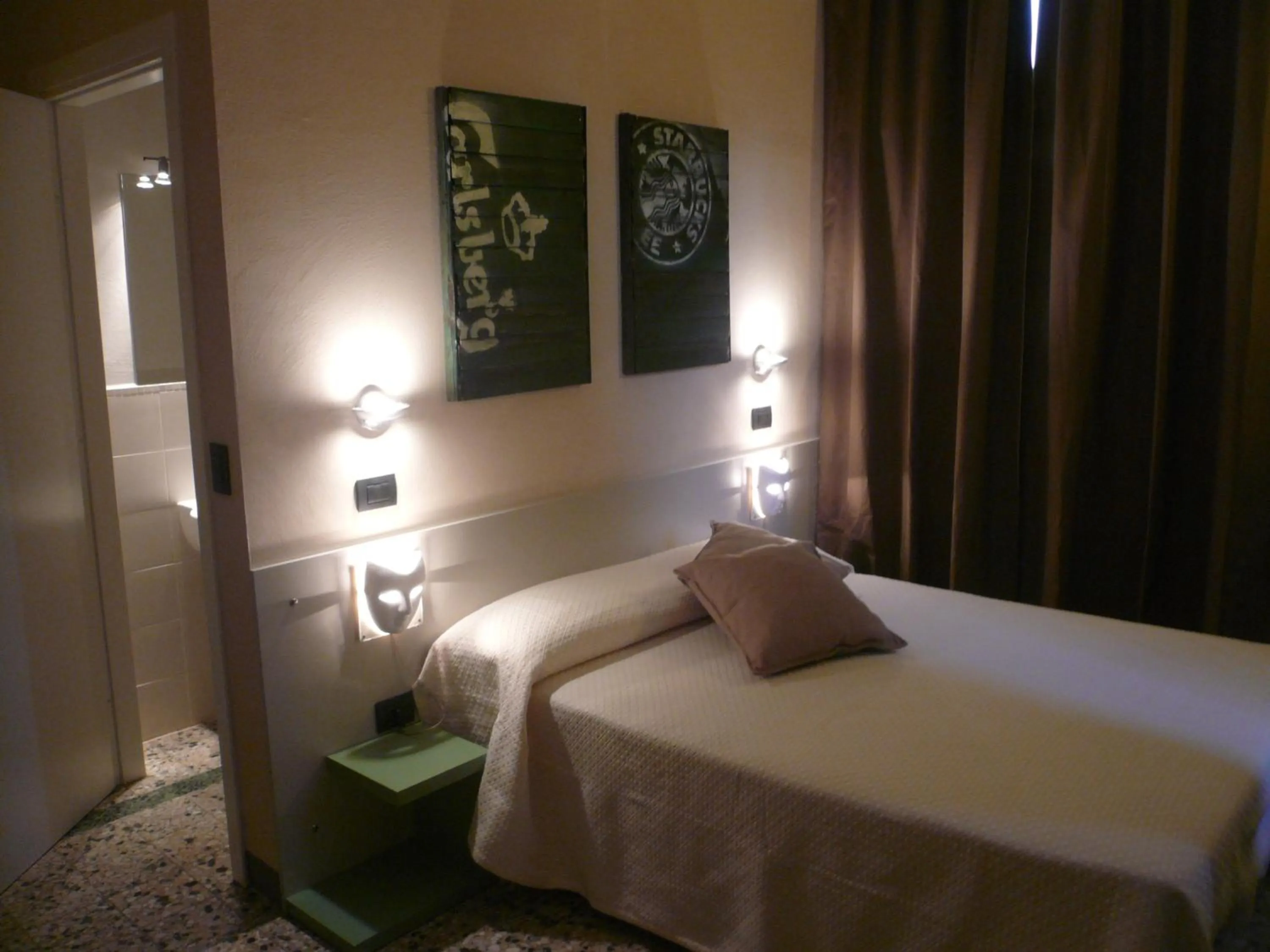 Bed in Lucca In Villa Elisa & Gentucca