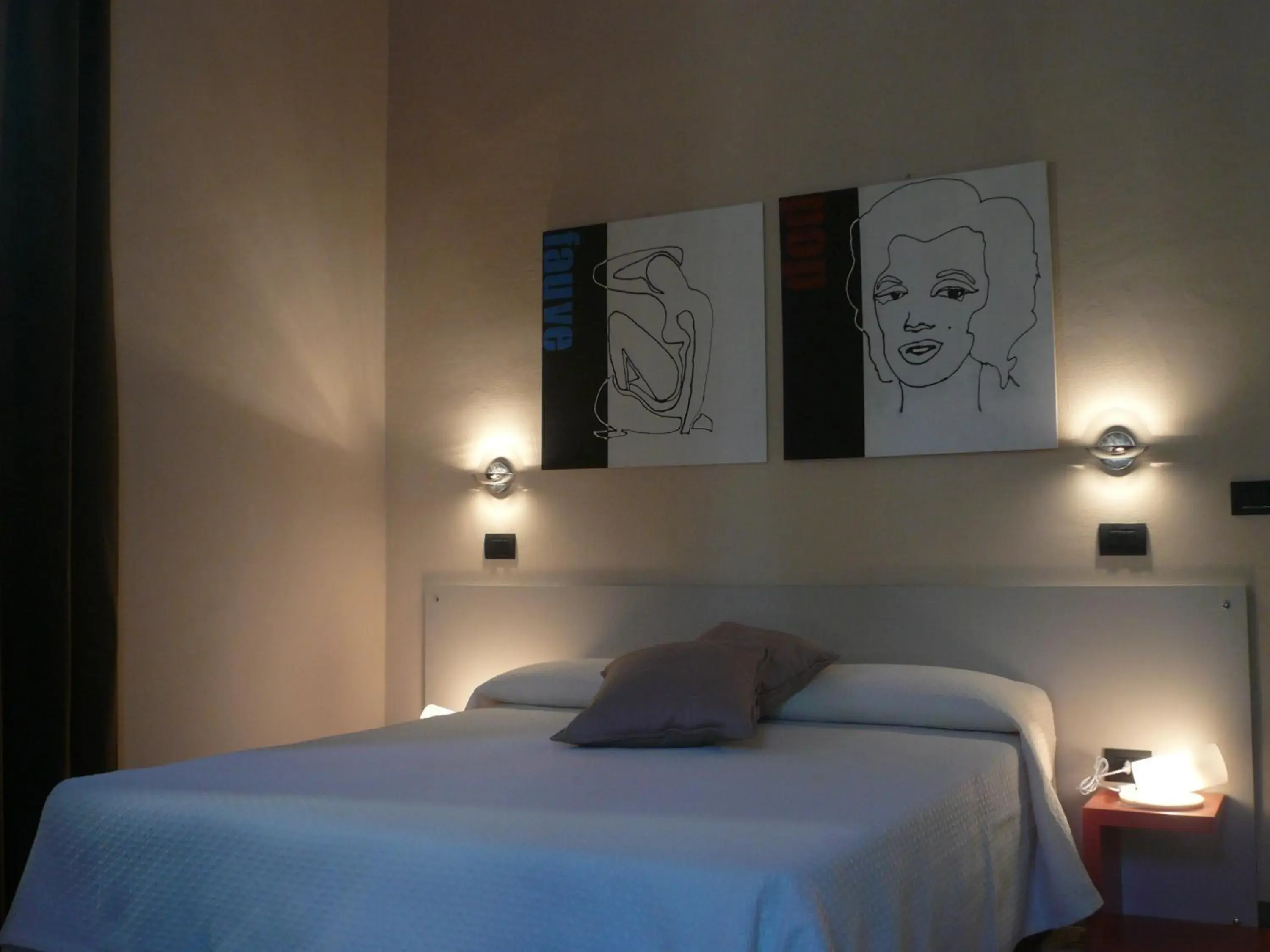 Triple Room in Lucca In Villa Elisa & Gentucca Triple Room in Lucca In Villa Elisa & Gentucca