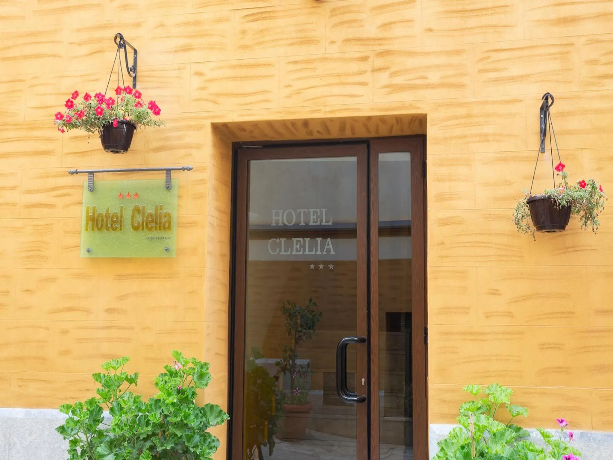 Facade/entrance in Hotel Clelia