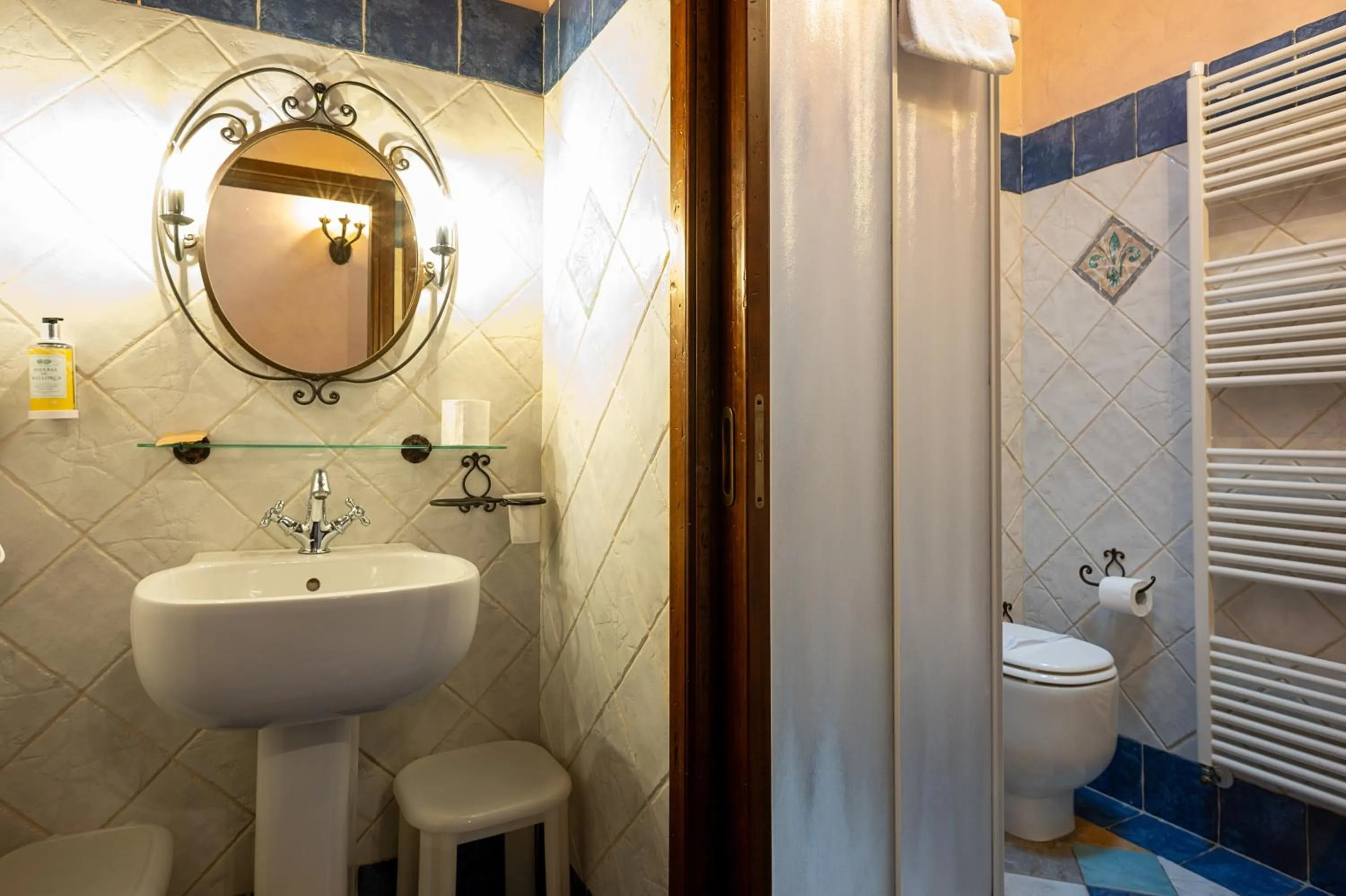 Shower in Villa Corte Degli Dei