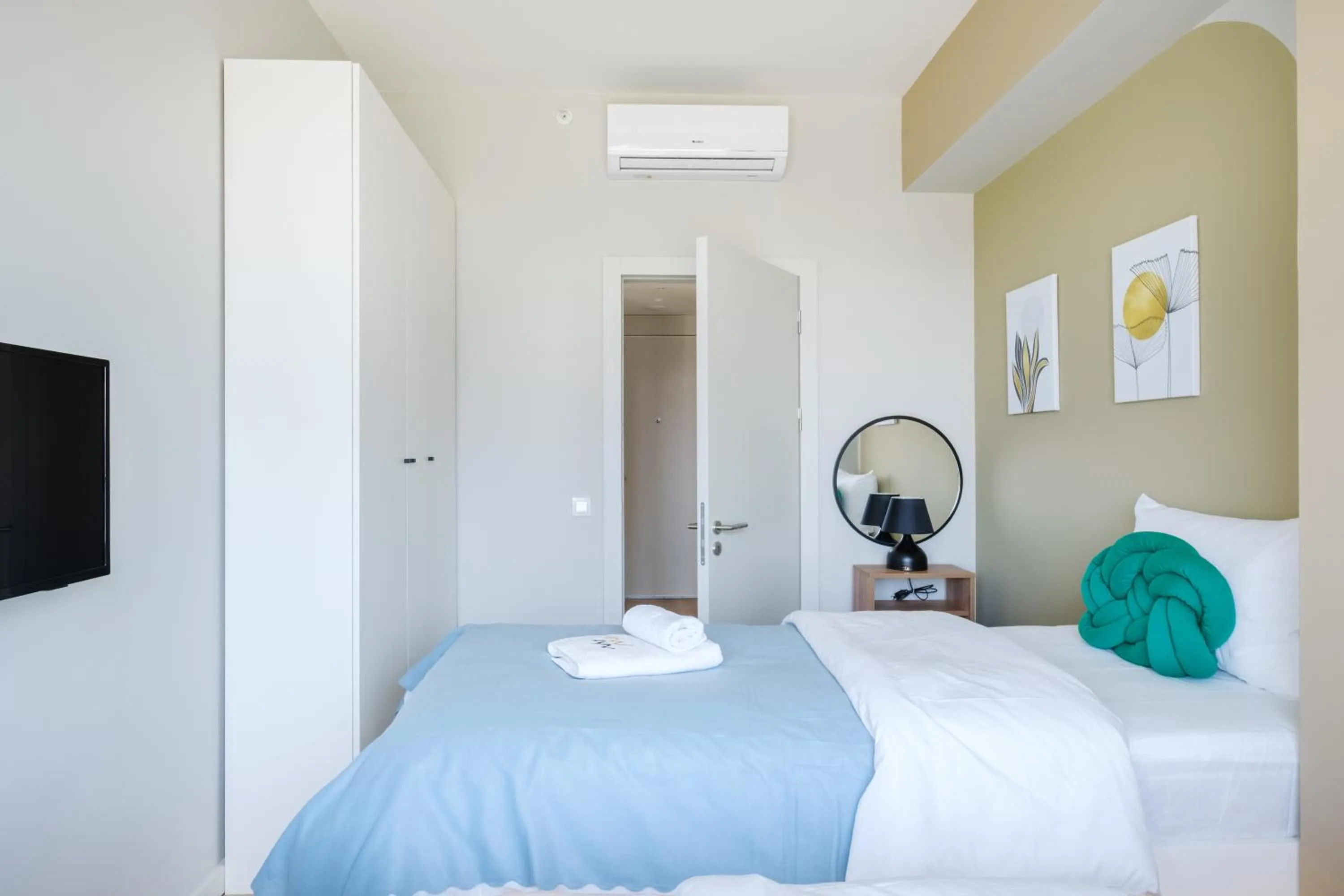 Bed in Roya Nova Residence by NewInn