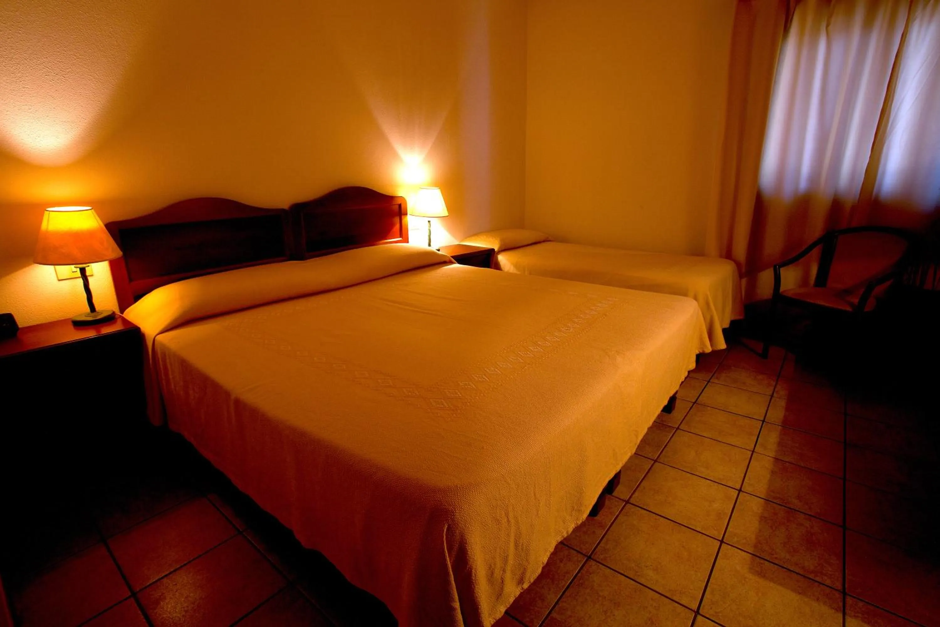 Bed in Hotel Moderno