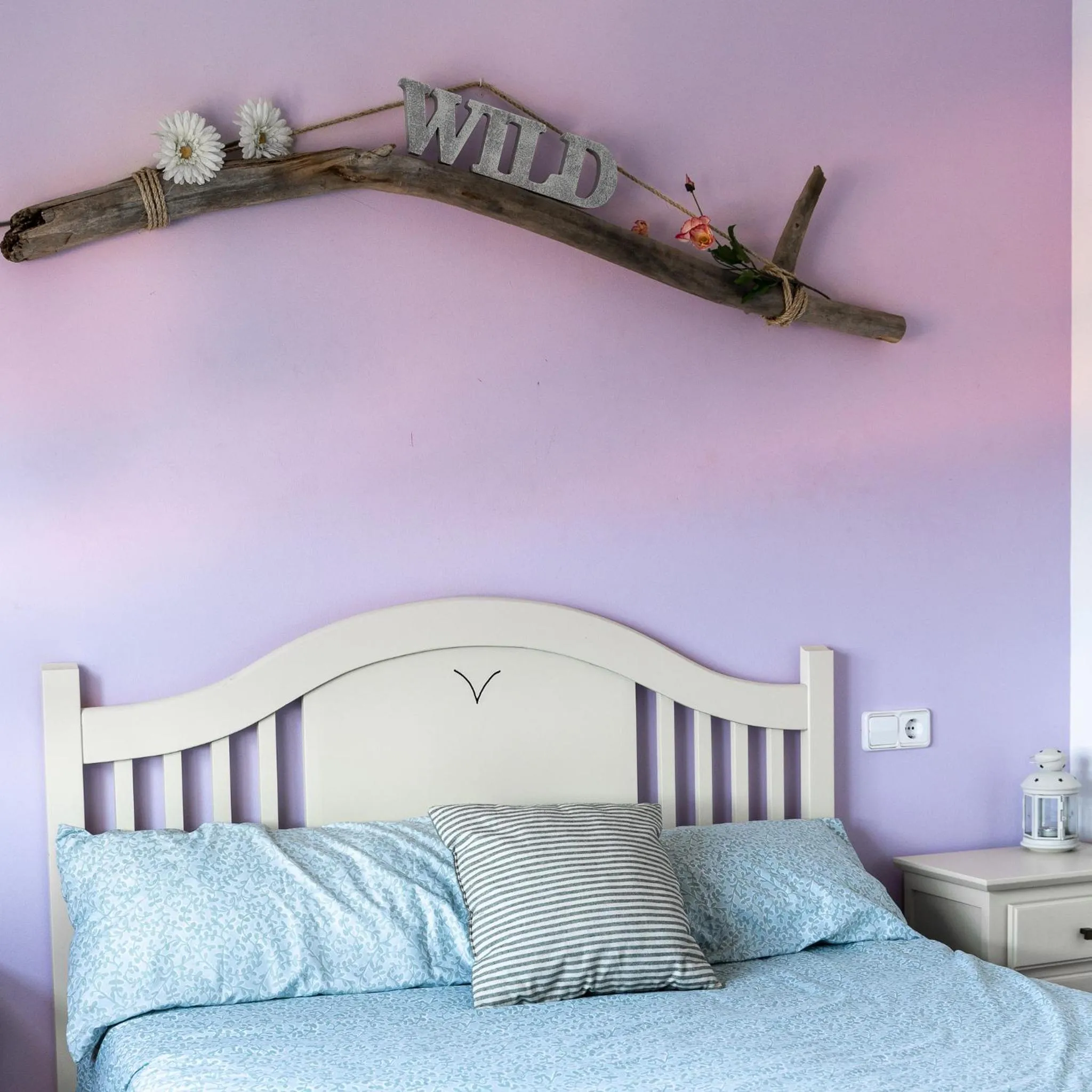 Bedroom, Bed in El Gato Gordo - bike & surf house