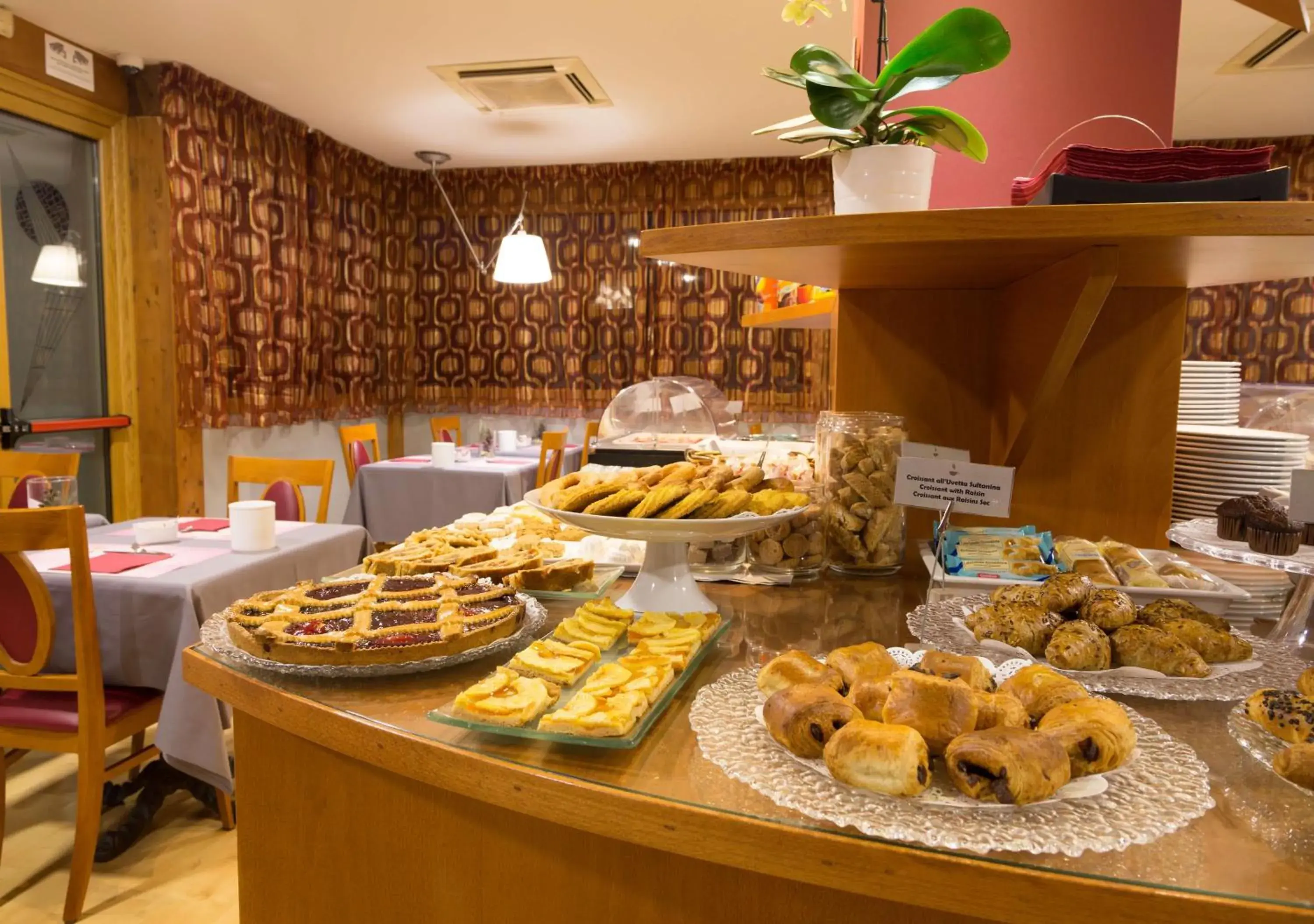 Restaurant/places to eat in La Villa - Sure Hotel Collection by Best Western Restaurant/places to eat in La Villa - Sure Hotel Collection by Best Western