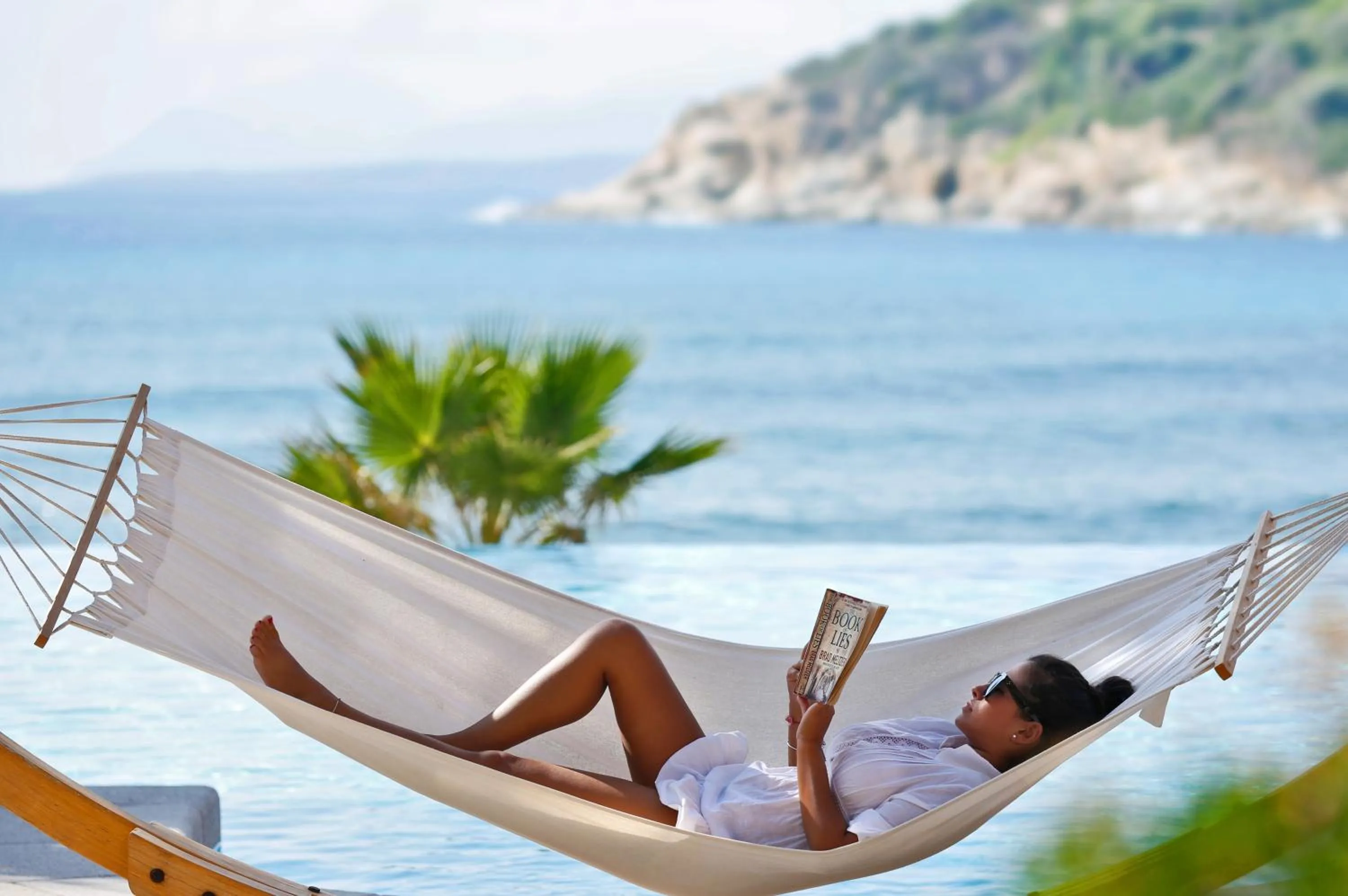 Pool view in Hotel La Bitta - Bovis Hotels