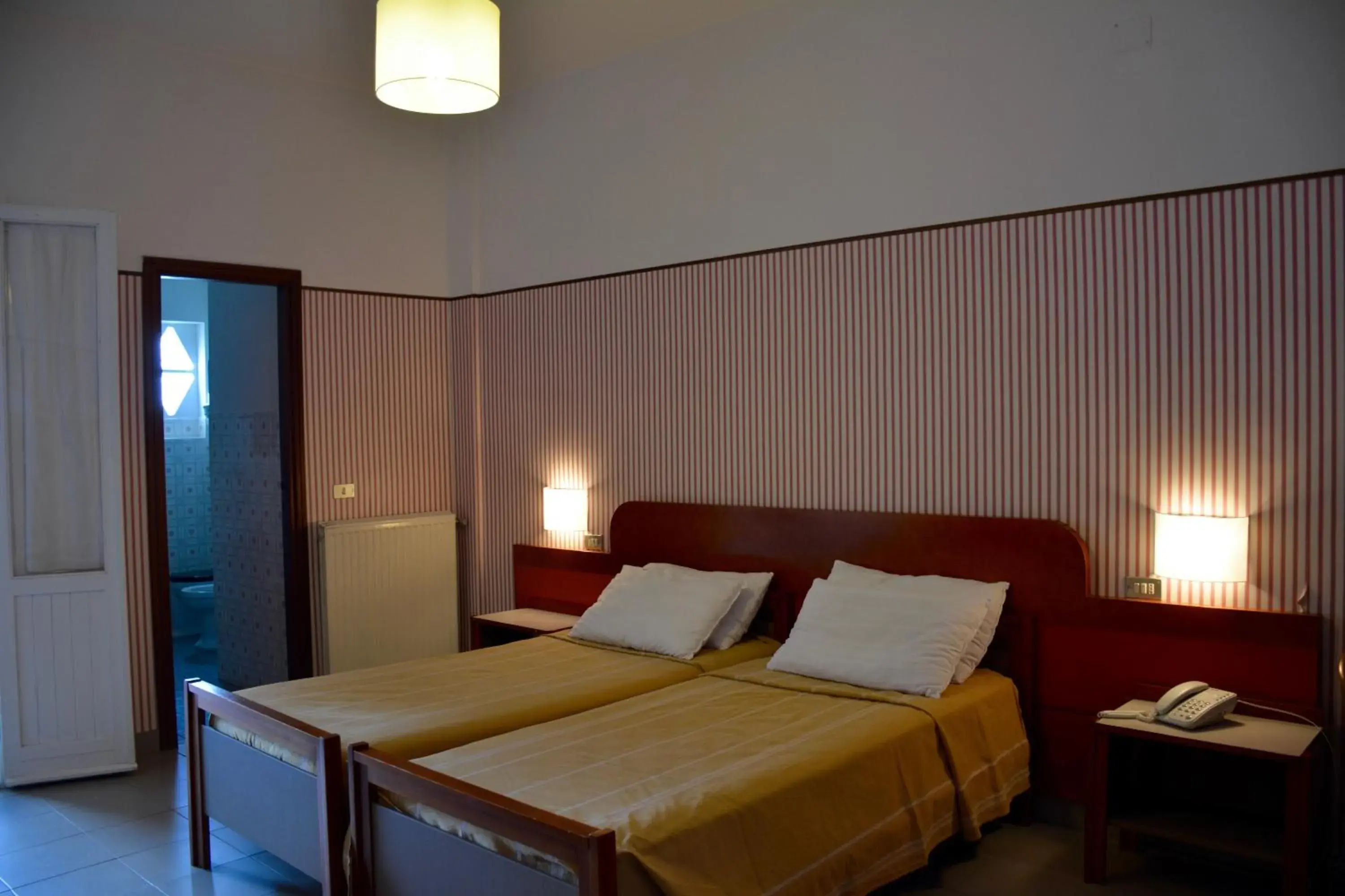 Standard Double Room in Hotel Villa Selene Standard Double Room in Hotel Villa Selene