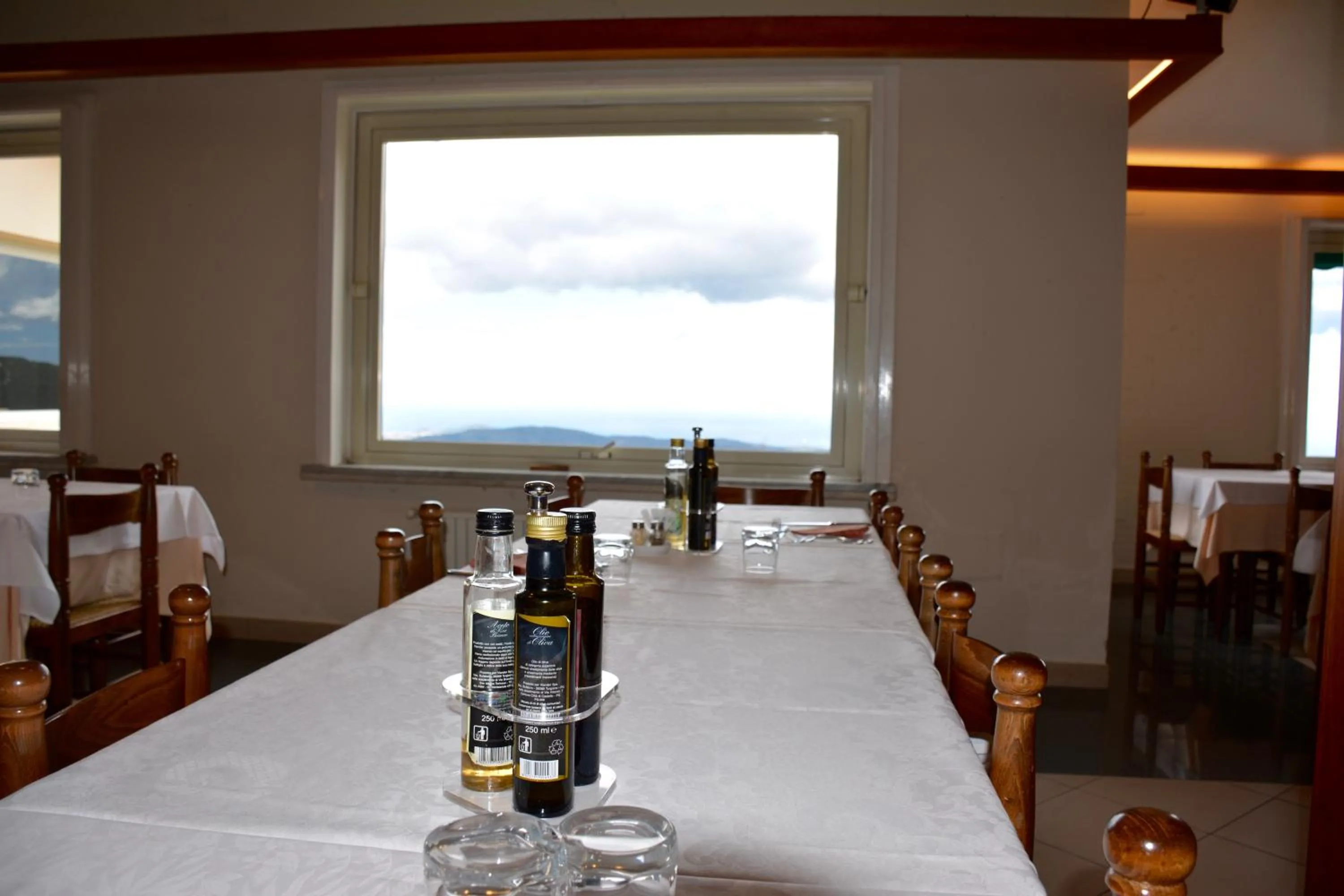 Restaurant/places to eat in Hotel Villa Selene