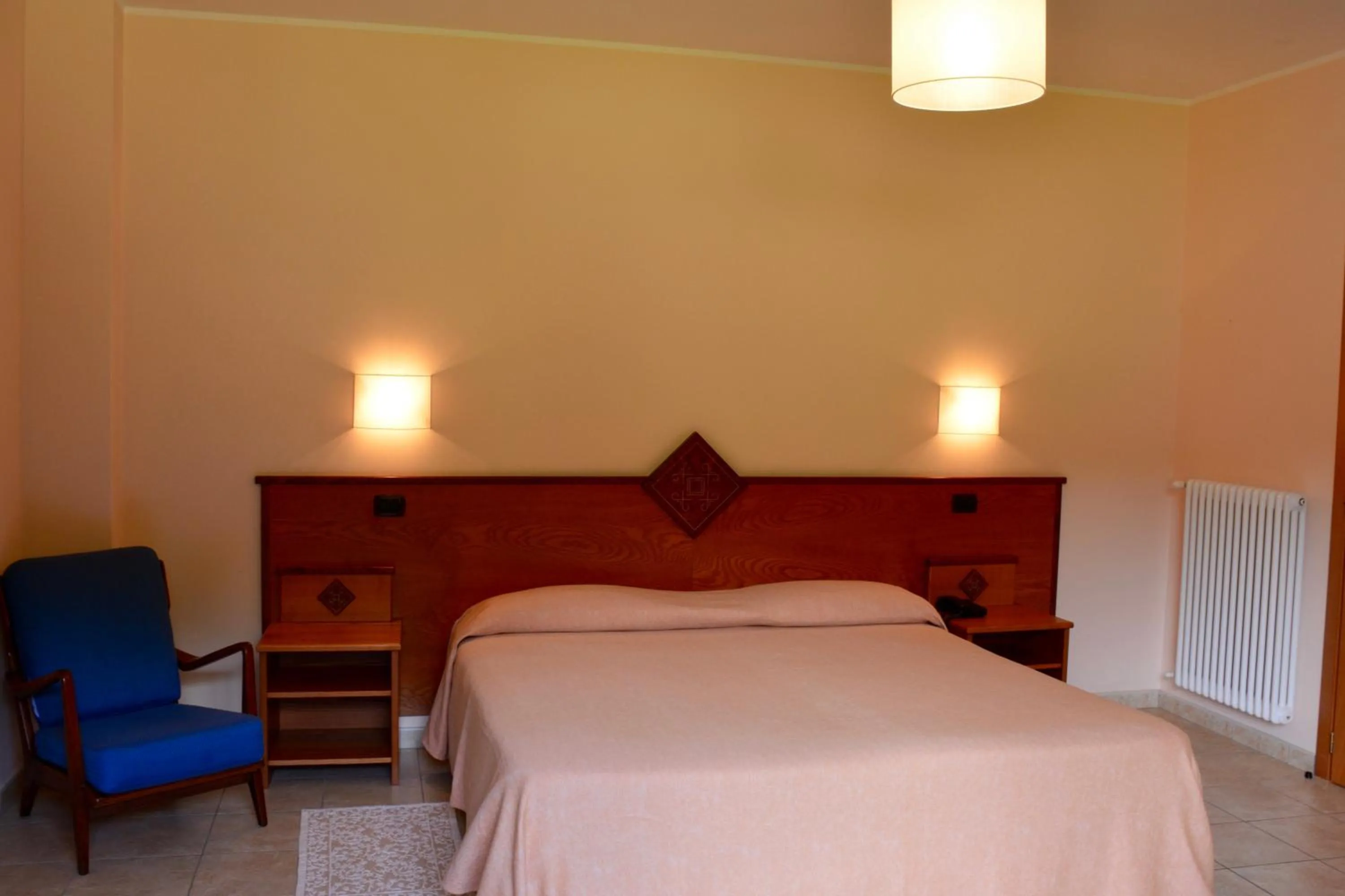 Bedroom, Bed in Hotel Villa Selene
