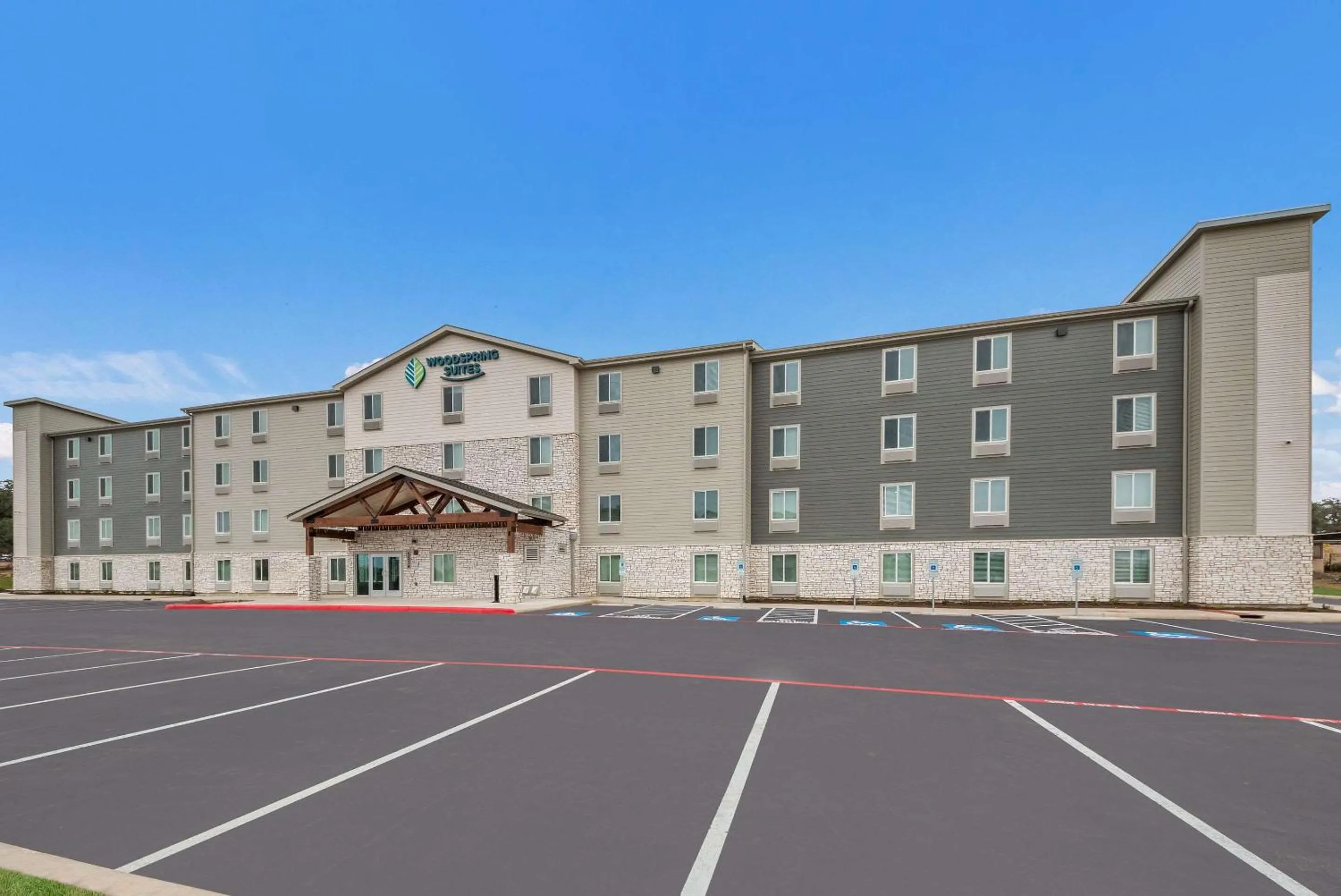 Property building in WoodSpring Suites San Antonio UTSA - Medical Center