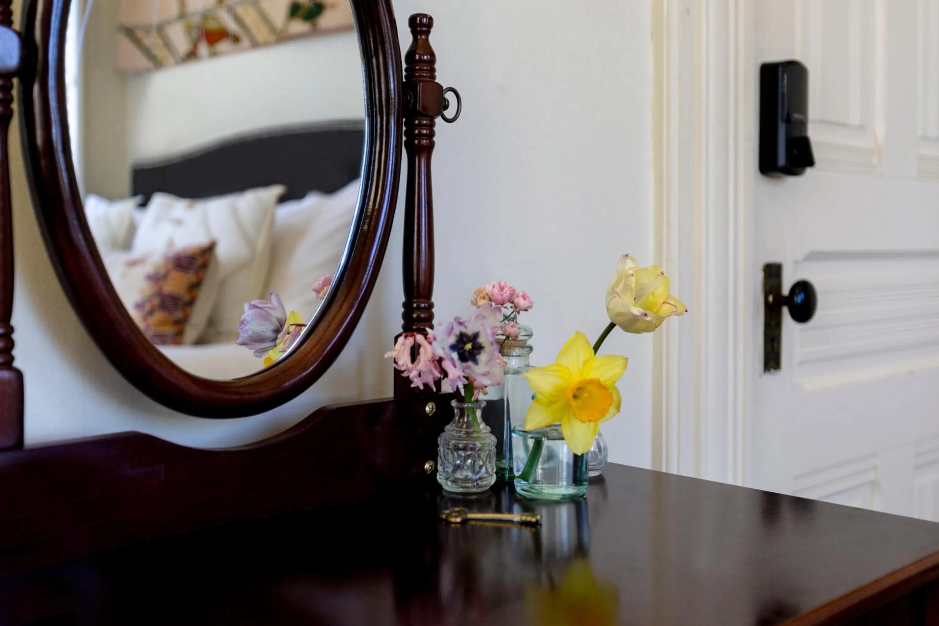 Decorative detail in Pinc Lady Mansion