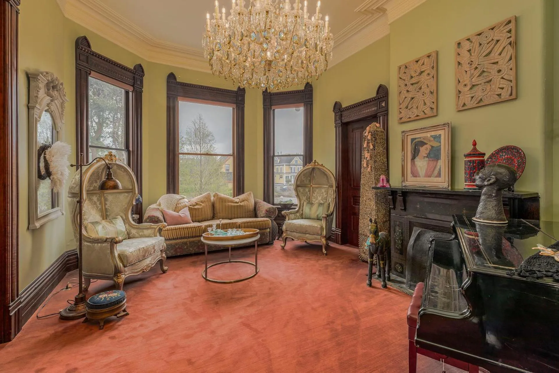 Living room in Pinc Lady Mansion