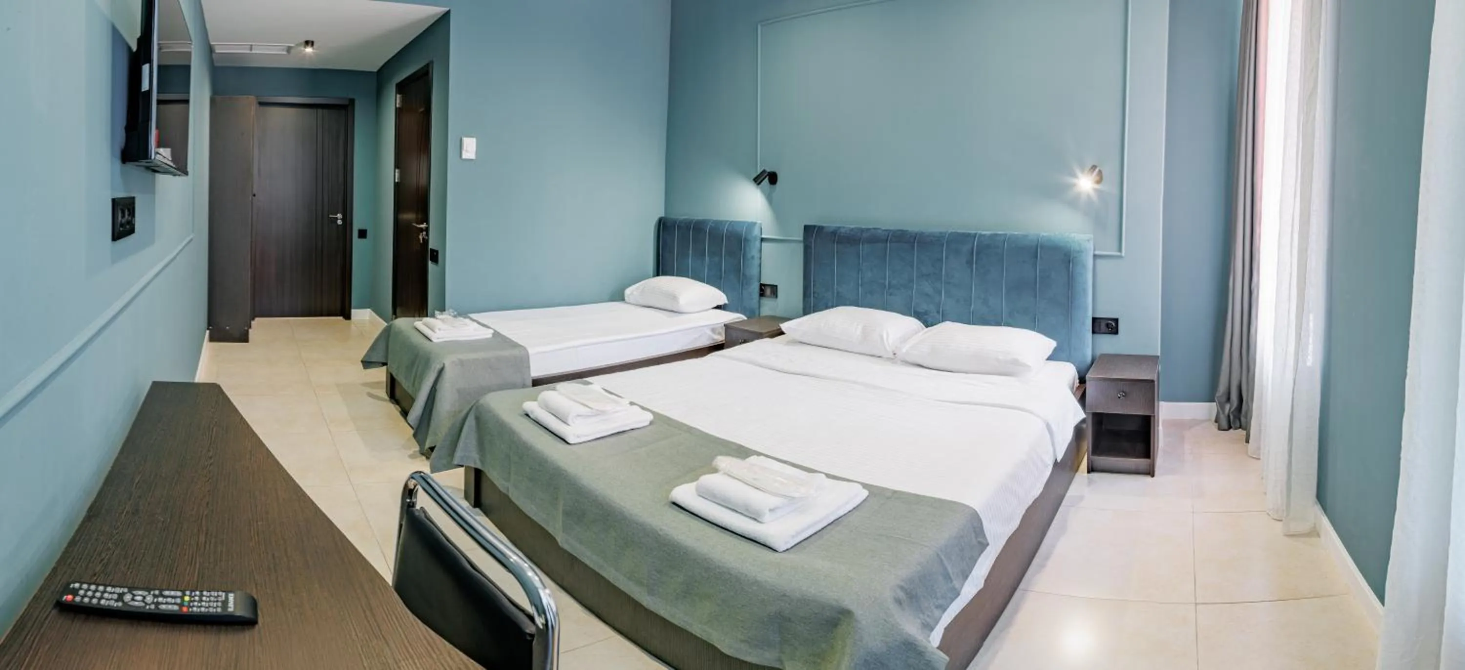 Photo of the whole room, Bed in Route Hotel