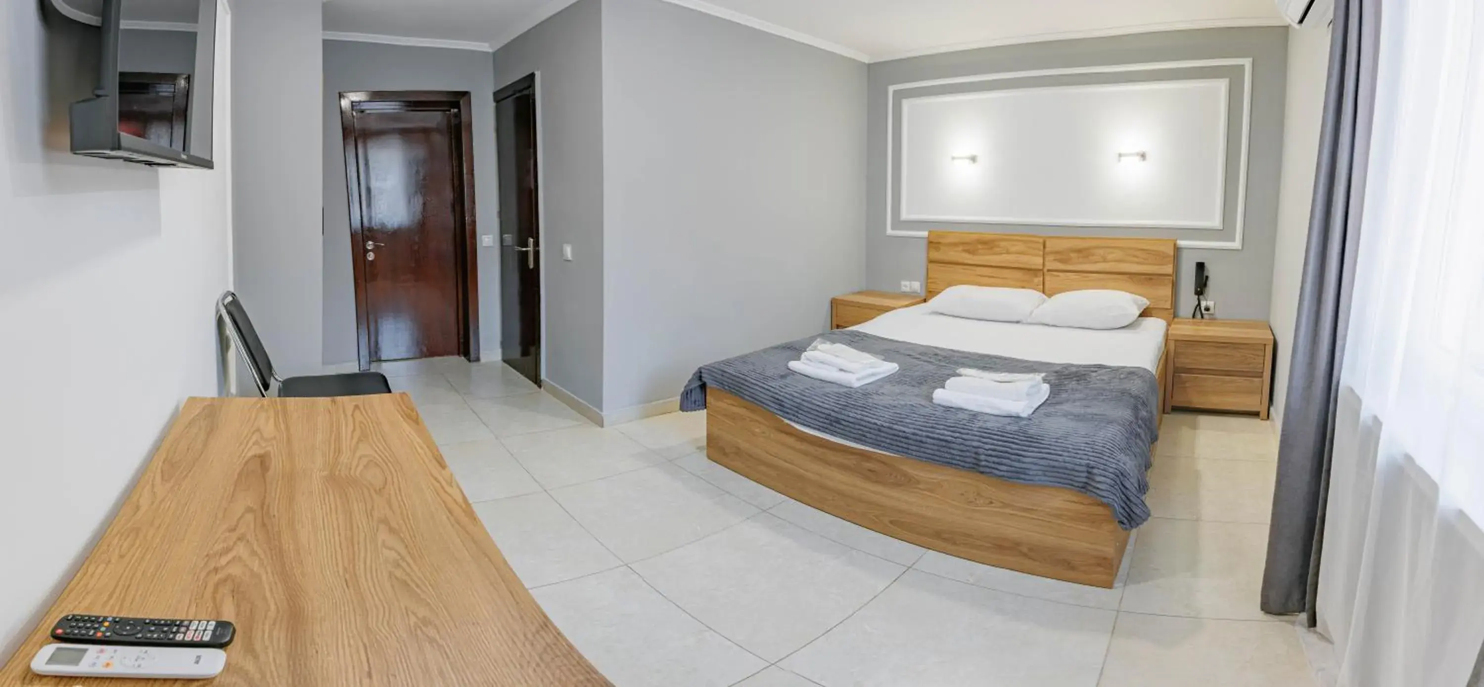 Budget Double or Twin Room in Route Hotel Budget Double or Twin Room in Route Hotel
