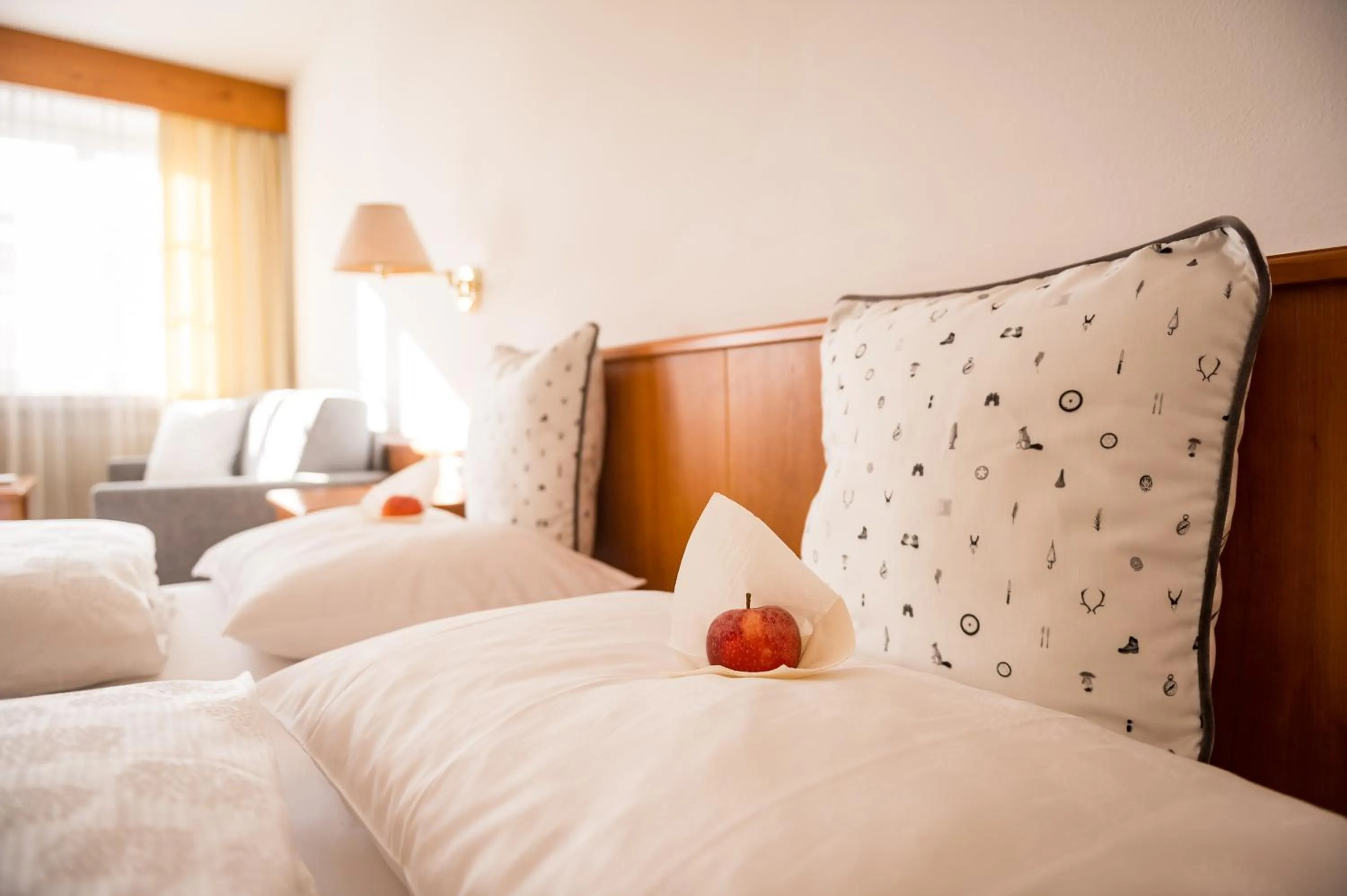 Photo of the whole room, Bed in KRONE eat drink stay