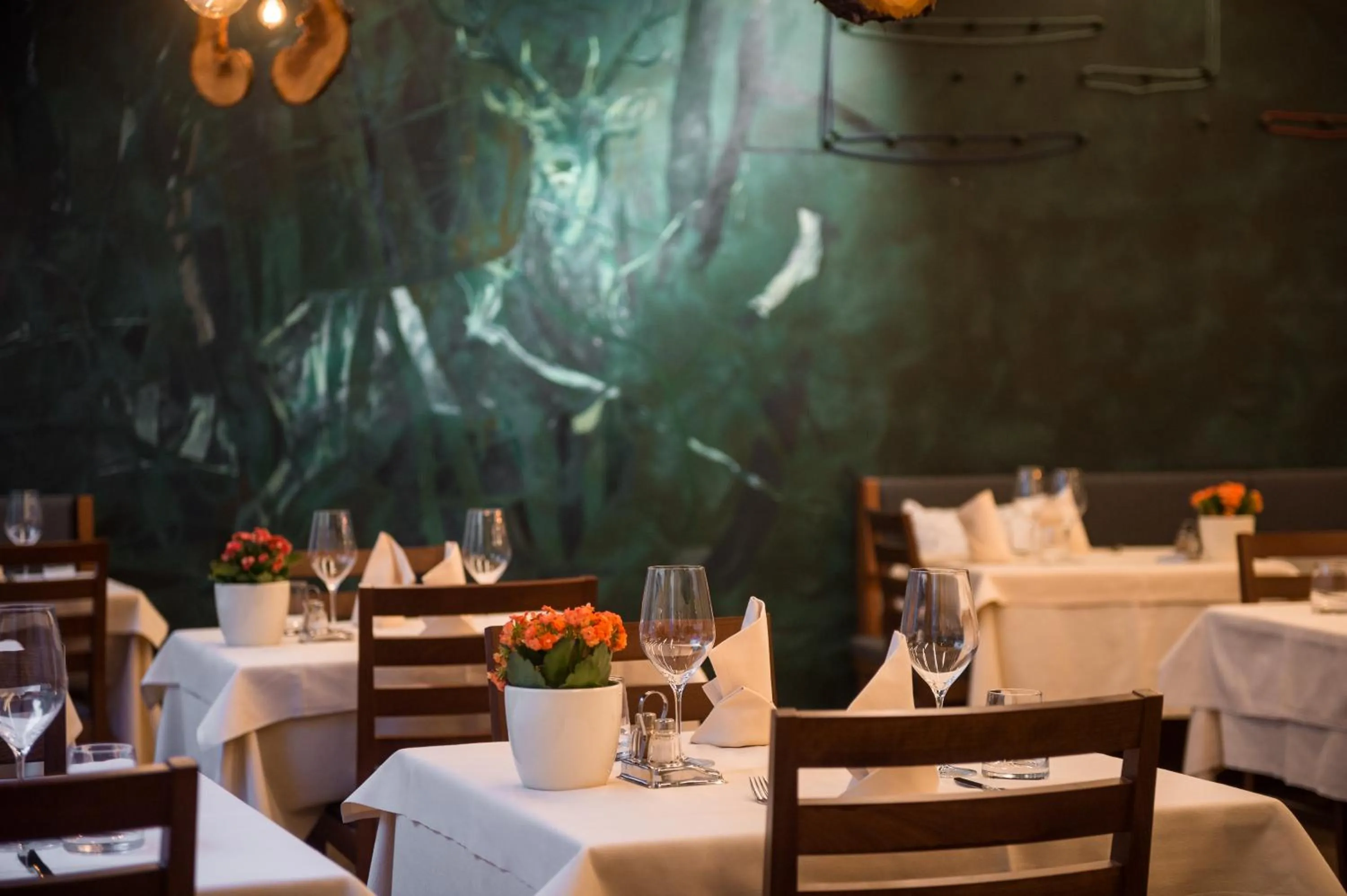 Restaurant/places to eat in KRONE eat drink stay