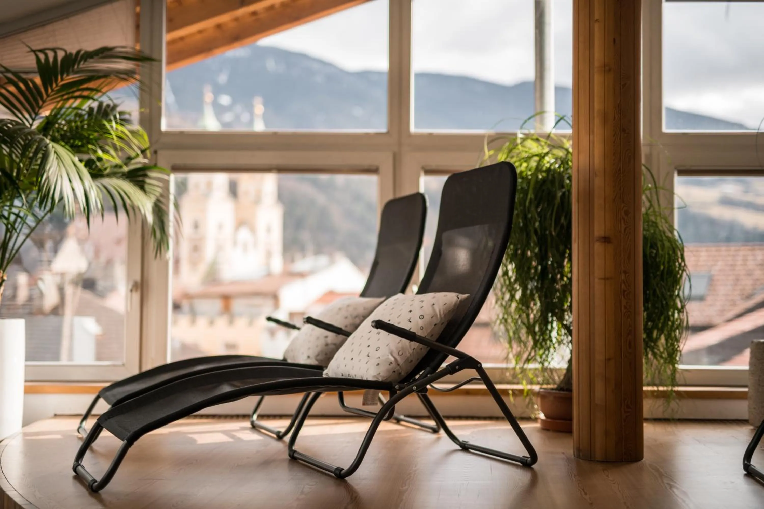 Swimming pool in KRONE eat drink stay