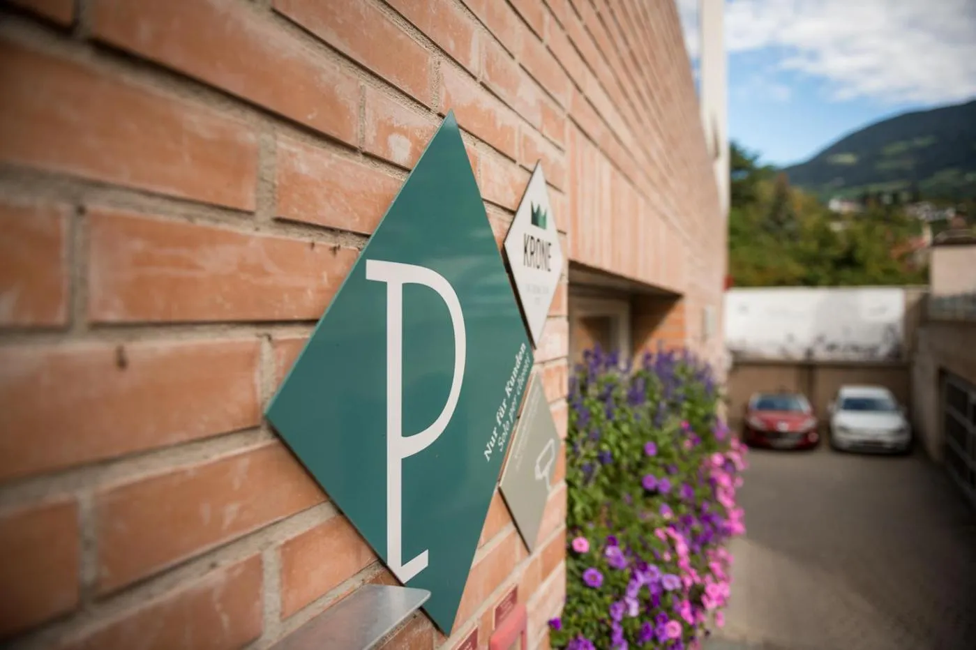 Facade/entrance in KRONE eat drink stay