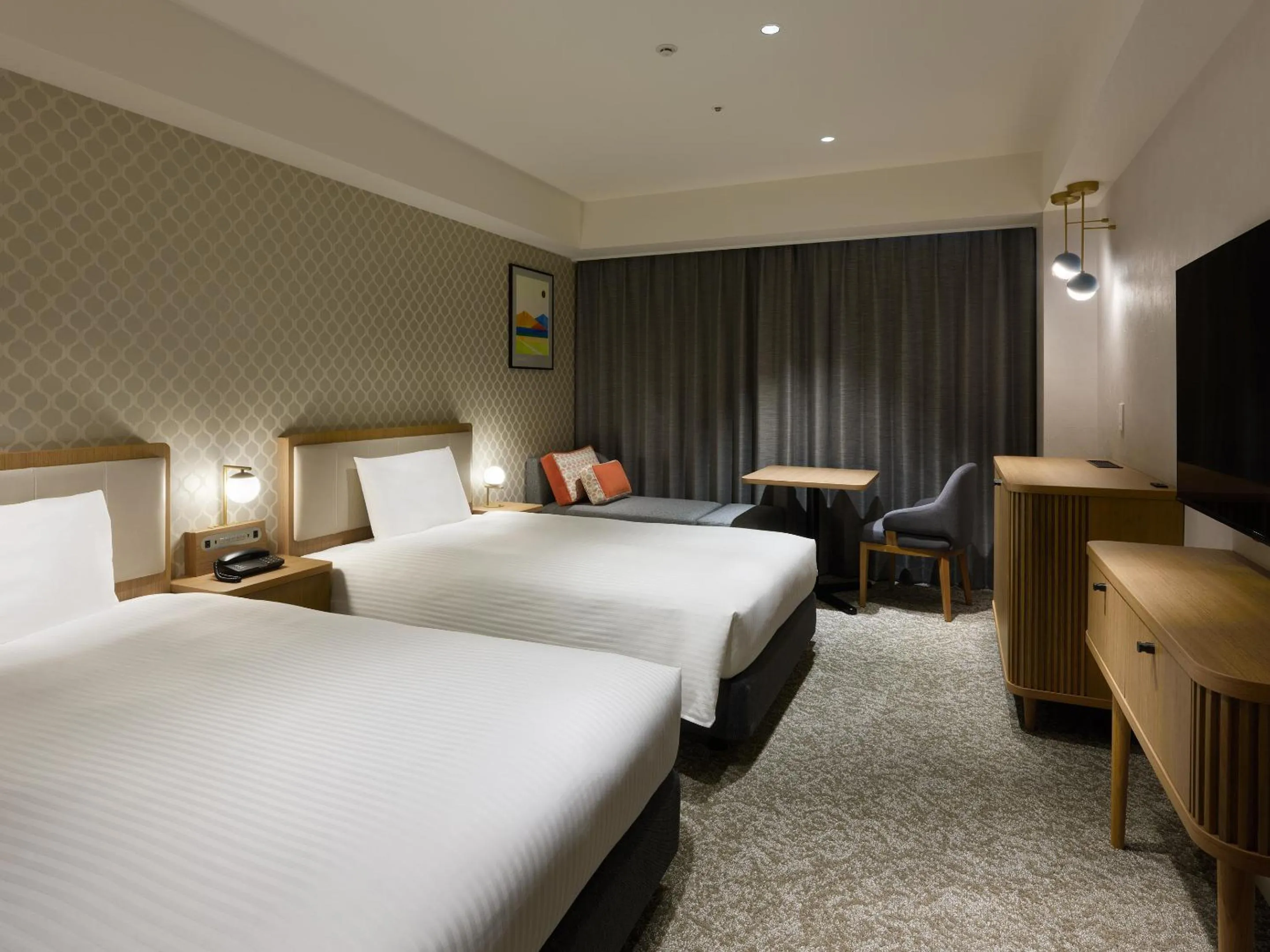 Photo of the whole room, Bed in Mitsui Garden Hotel Kashiwa-no-ha Park Side - Chiba