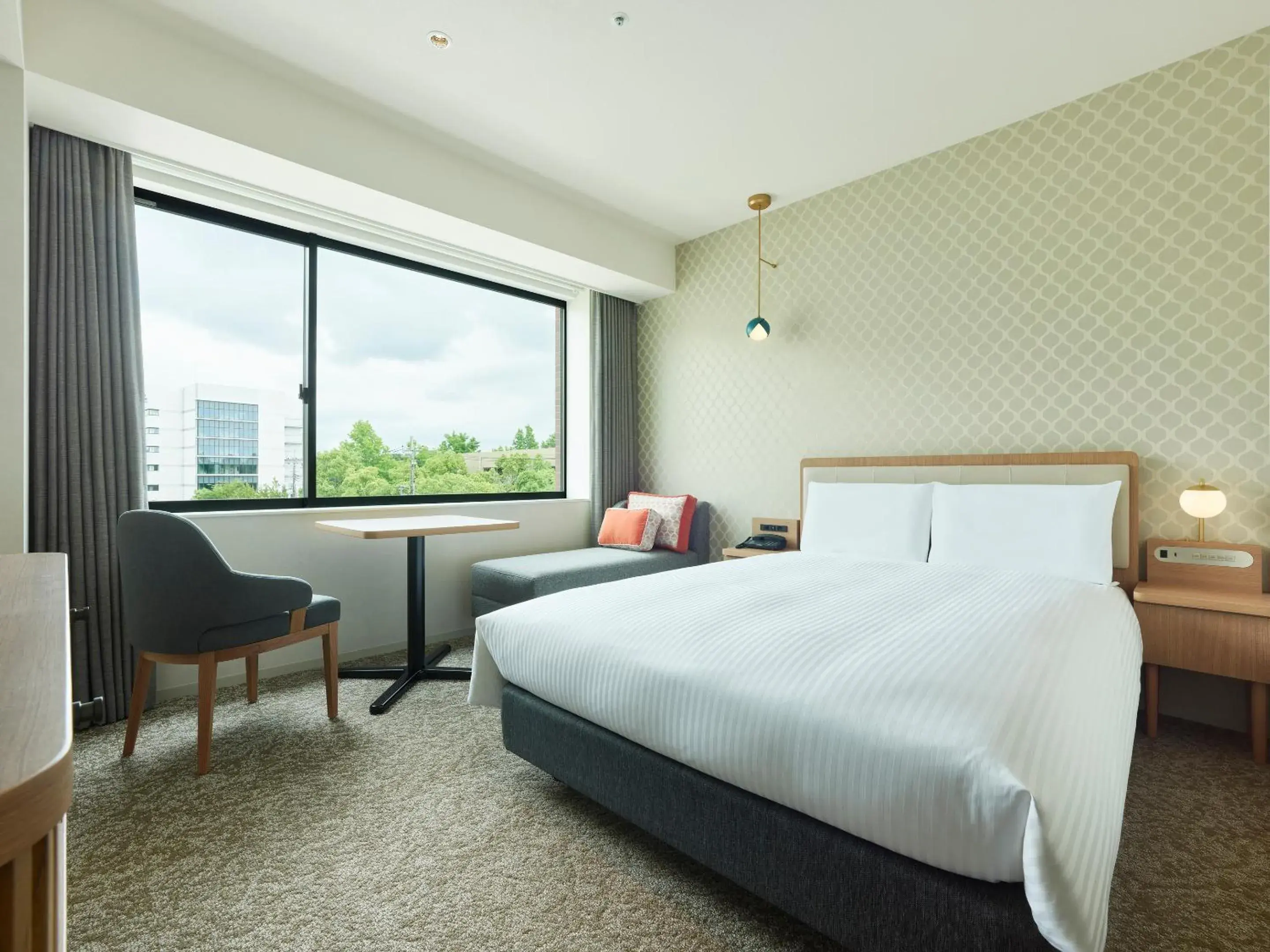 Photo of the whole room, Bed in Mitsui Garden Hotel Kashiwa-no-ha Park Side - Chiba Photo of the whole room, Bed in Mitsui Garden Hotel Kashiwa-no-ha Park Side - Chiba