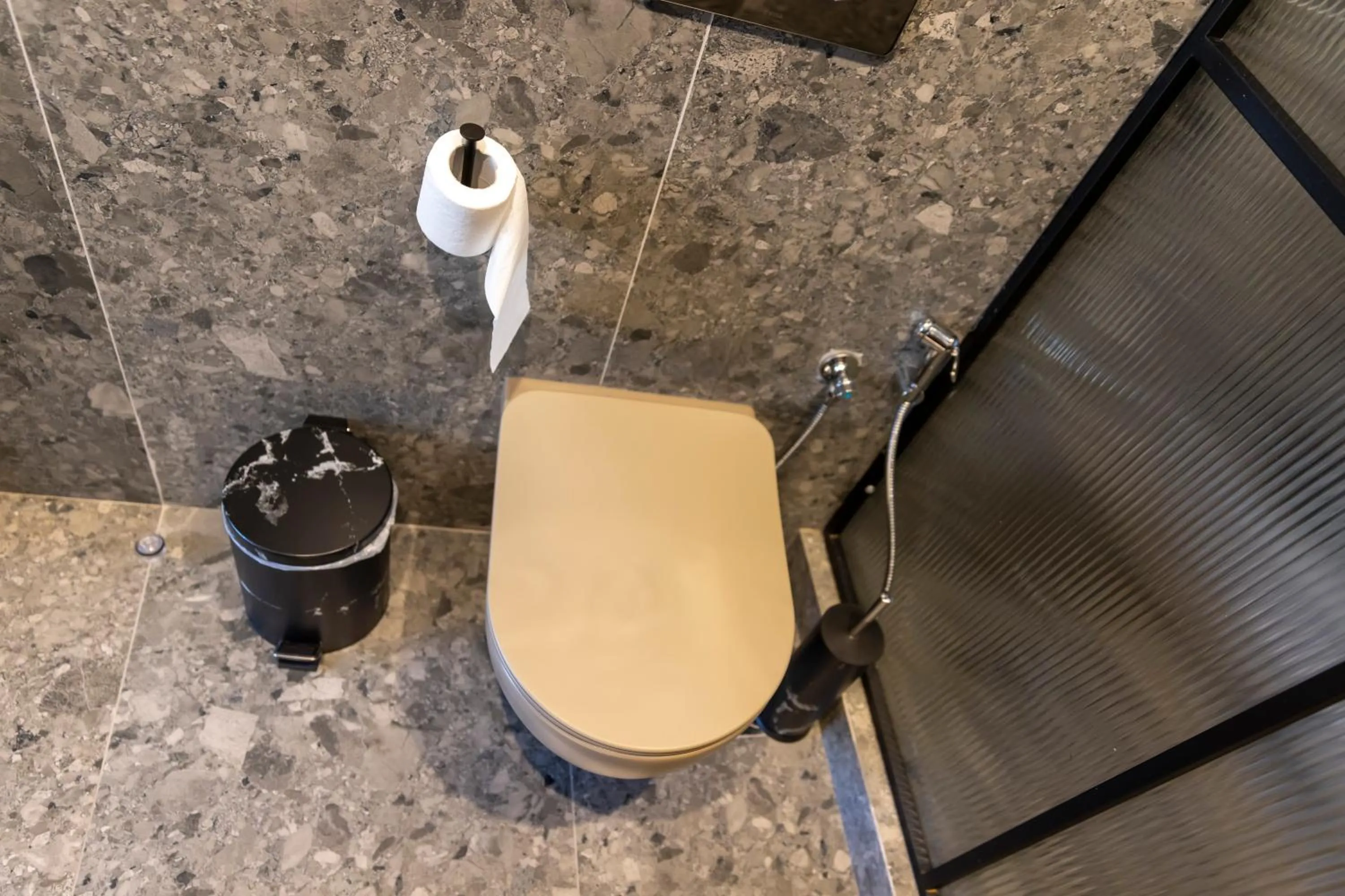 Centrally Elegant Suite by Acropolis