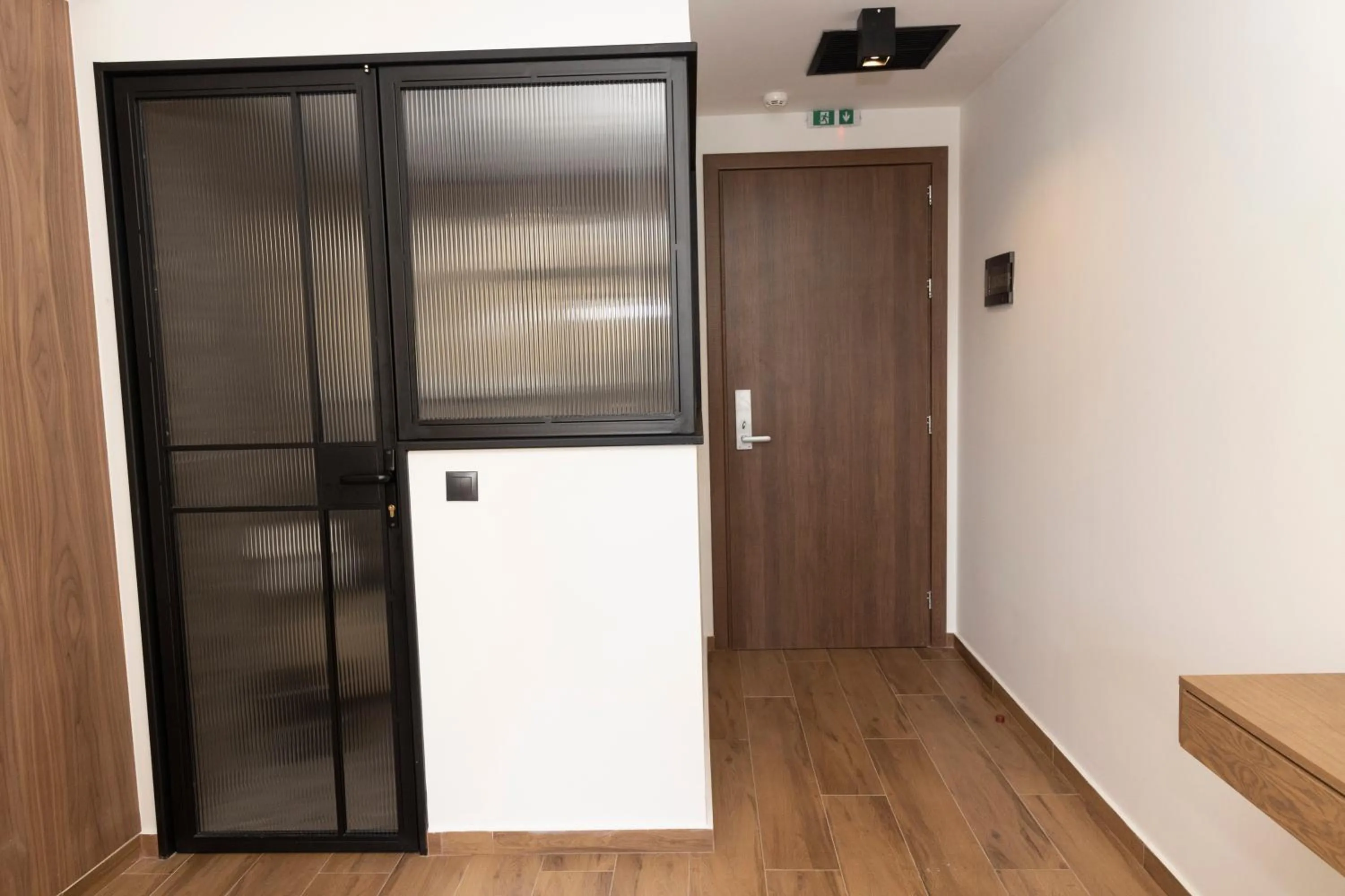 Centrally Elegant Suite by Acropolis