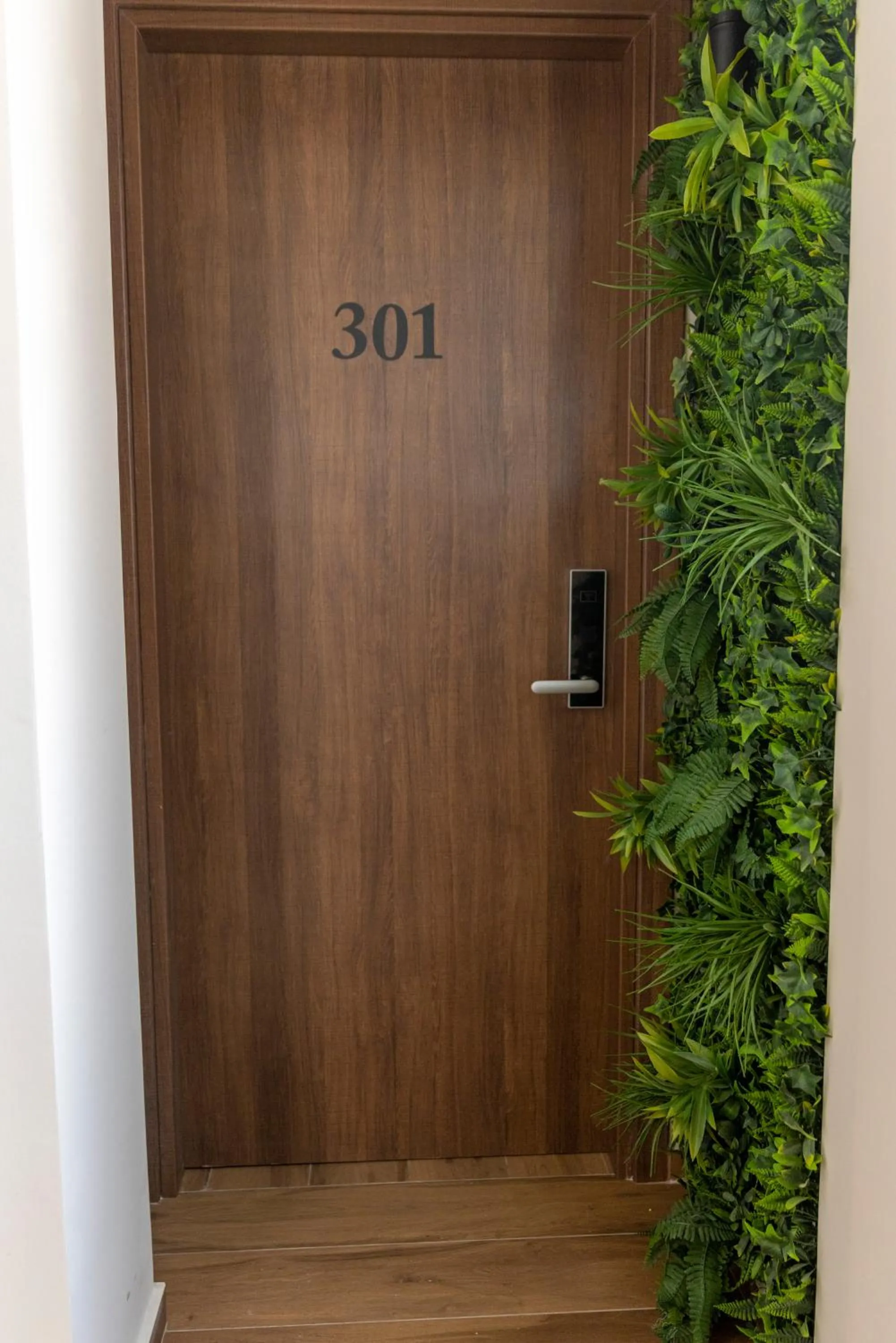 Centrally Elegant Suite by Acropolis