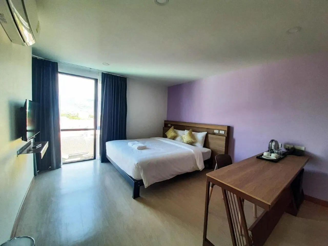 Photo of the whole room, Bed in The Vita Plus Hotel