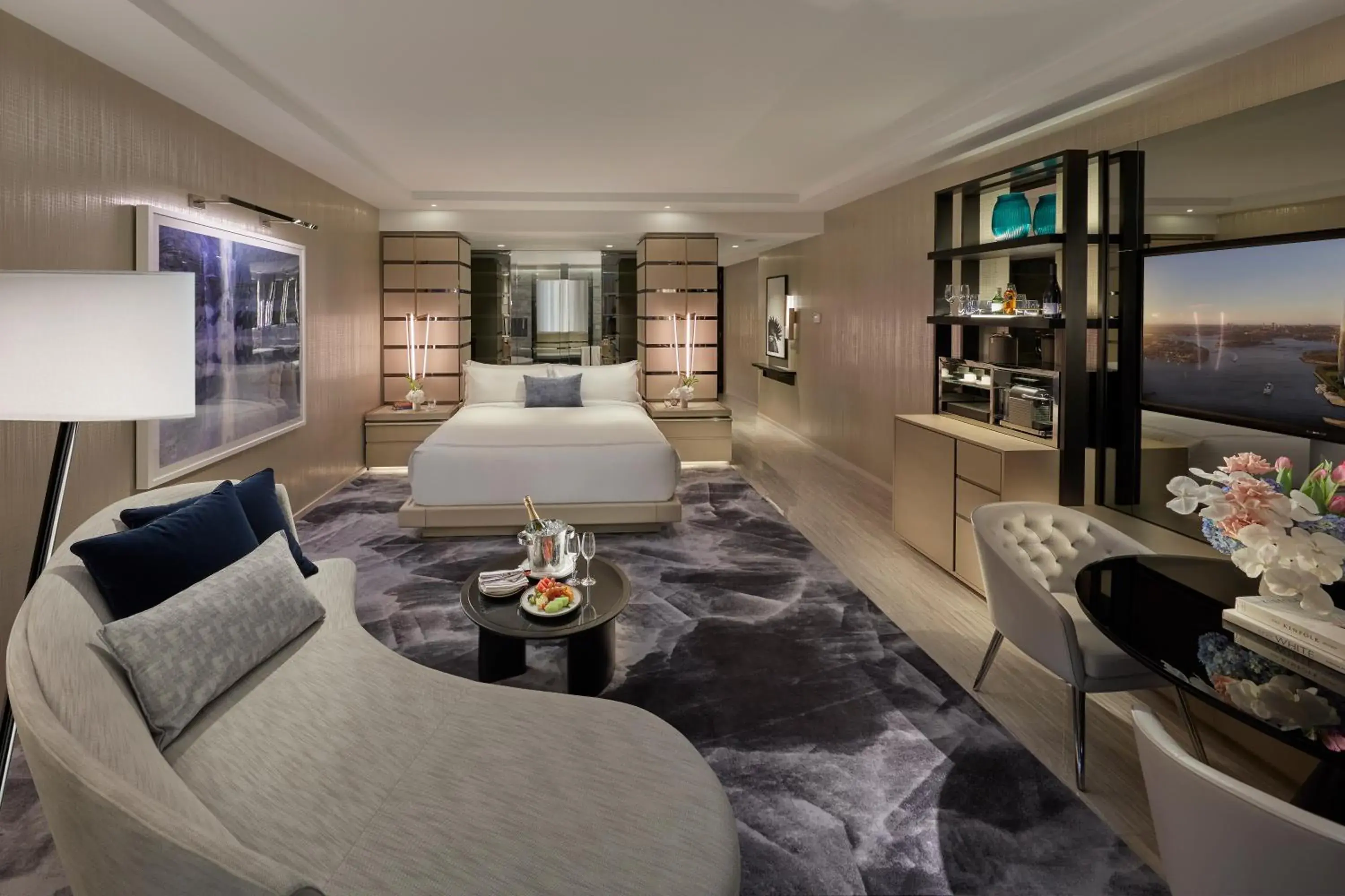 Photo of the whole room, Bed in Crown Towers Sydney Photo of the whole room, Bed in Crown Towers Sydney