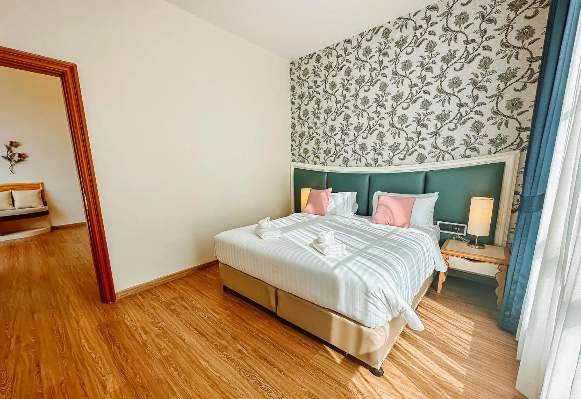 Bedroom, Bed in Grand Lord Hotel & Residence - Pattaya