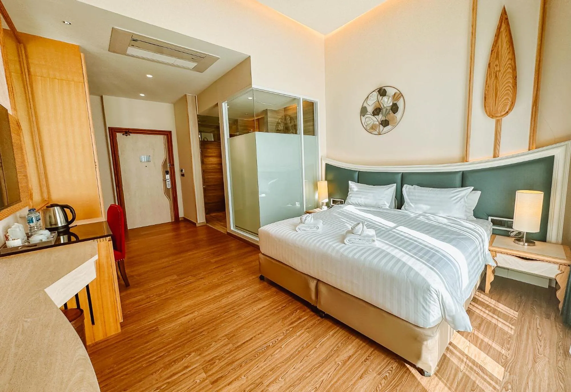 Photo of the whole room, Bed in Grand Lord Hotel & Residence - Pattaya