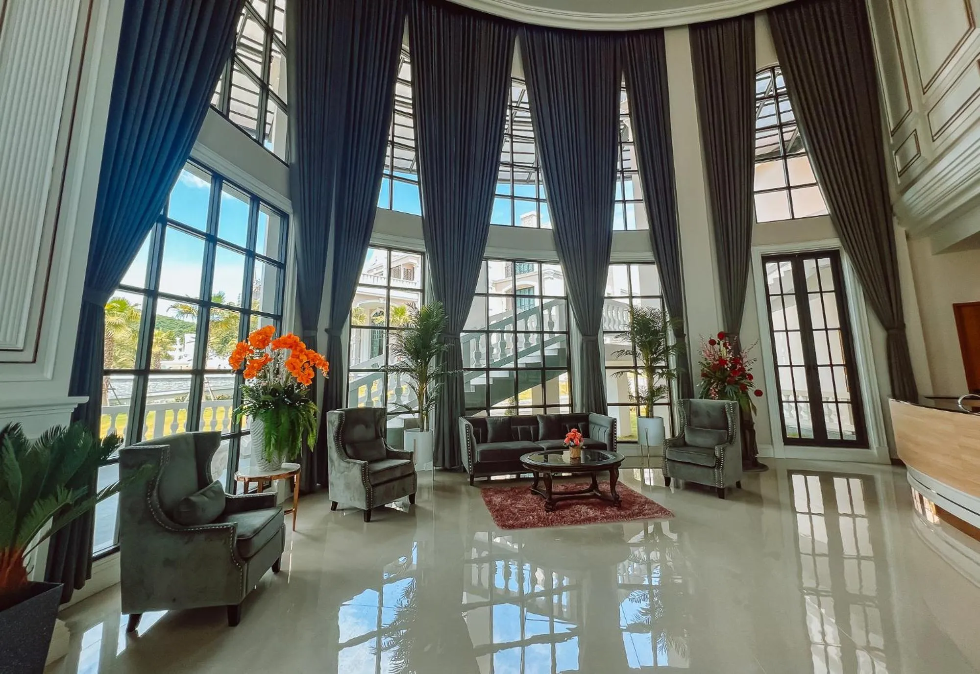 Lobby or reception in Grand Lord Hotel & Residence - Pattaya