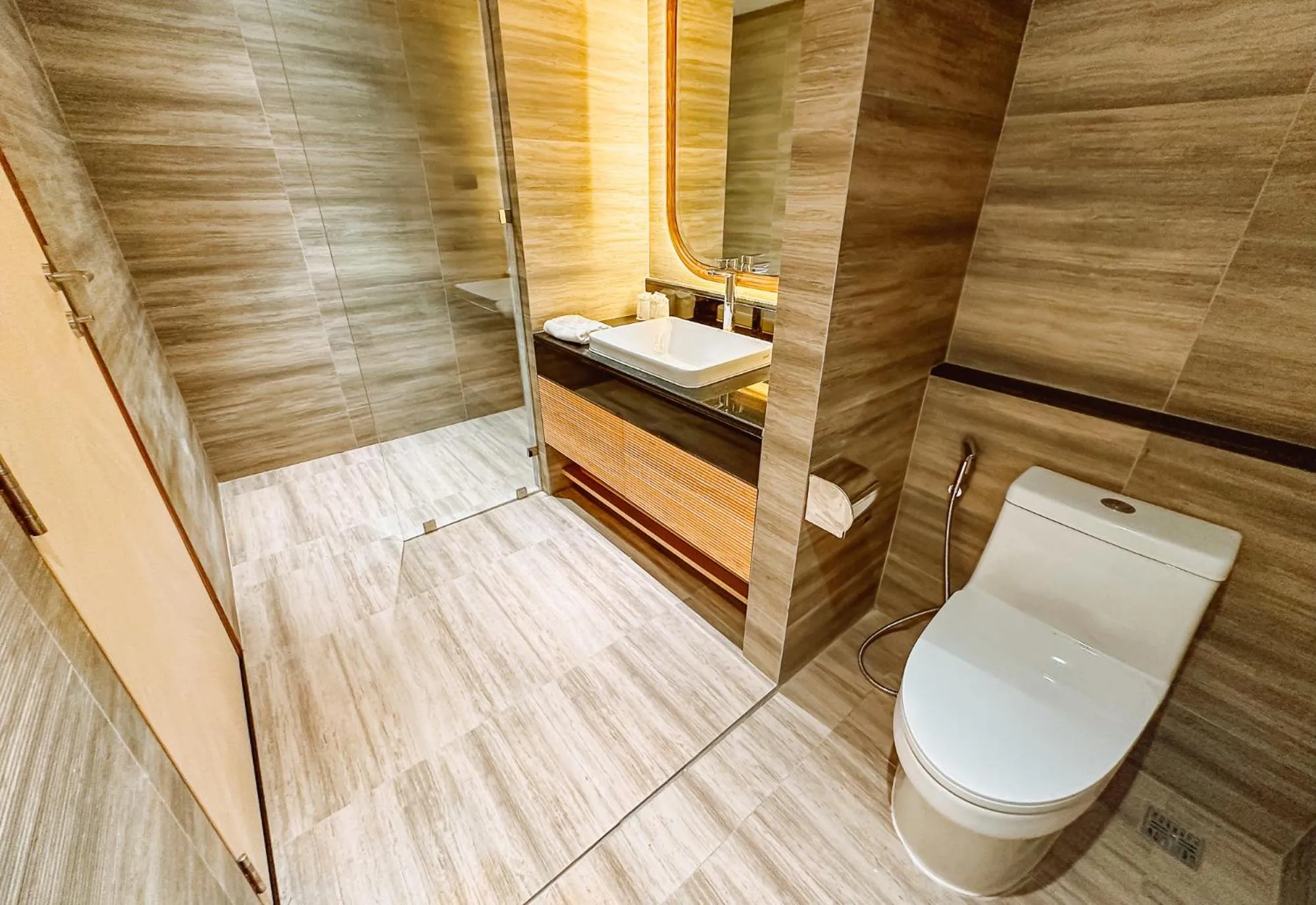 Toilet in Grand Lord Hotel & Residence - Pattaya