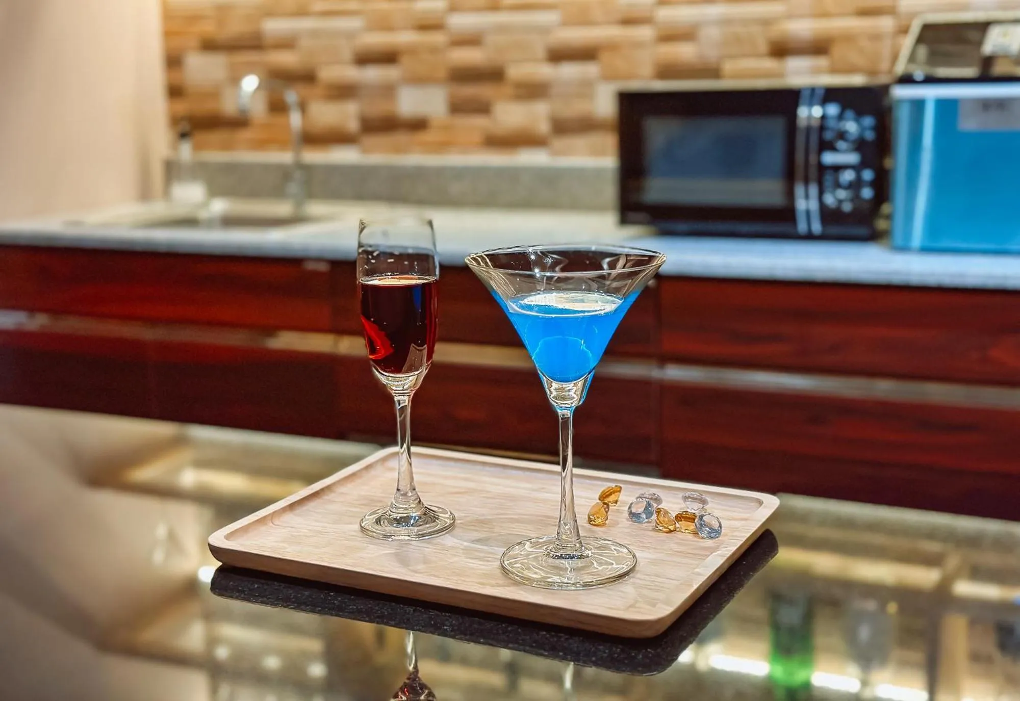 Lounge or bar in Grand Lord Hotel & Residence - Pattaya