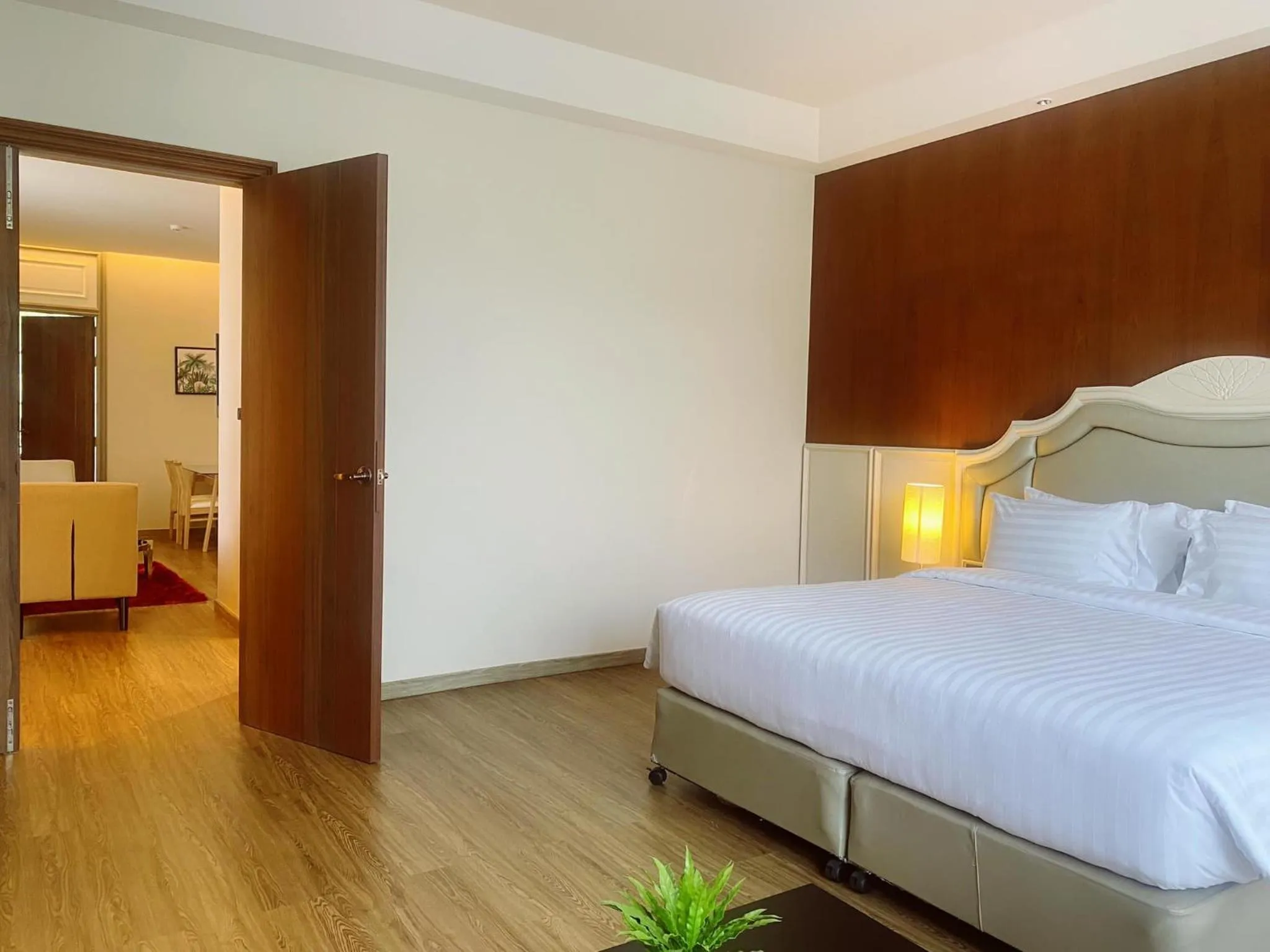 Bedroom, Bed in Grand Lord Hotel & Residence - Pattaya