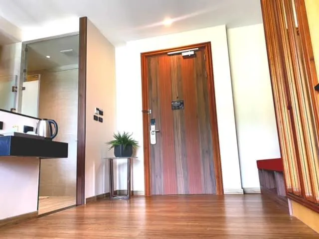 Grand Lord Hotel & Residence - Pattaya