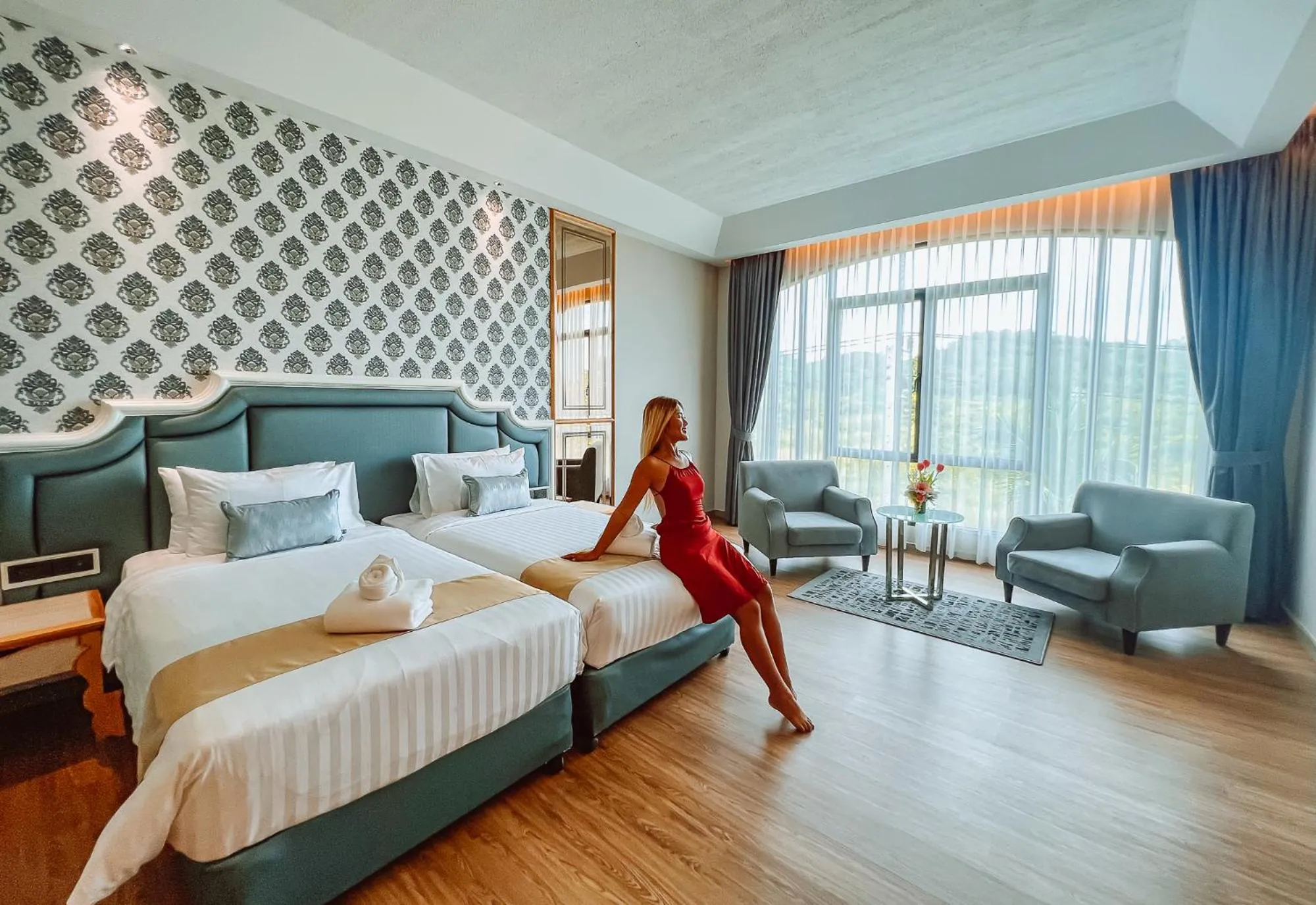 Photo of the whole room, Bed in Grand Lord Hotel & Residence - Pattaya