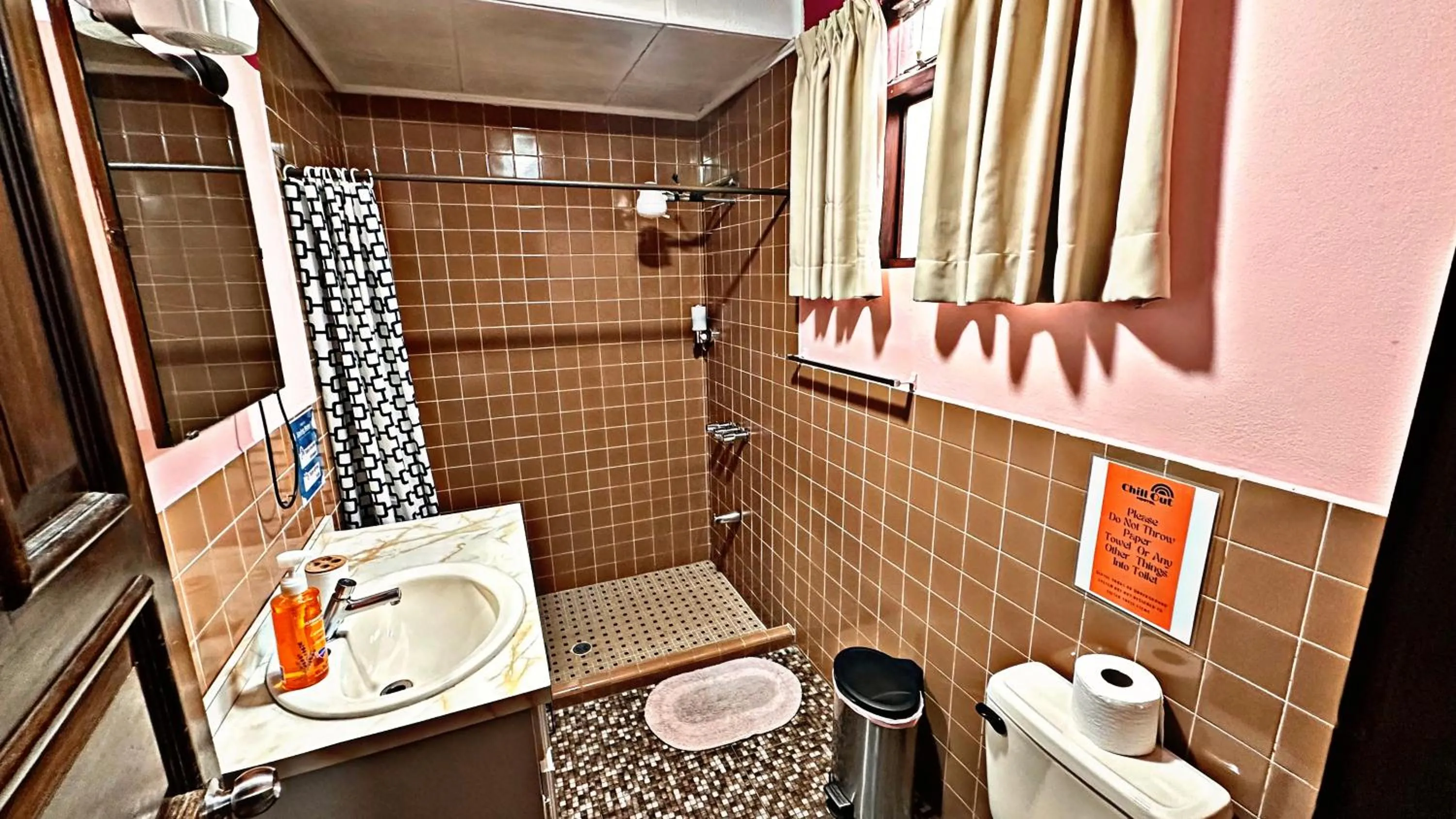Bathroom in Chillout Hostel Barrio Escalante