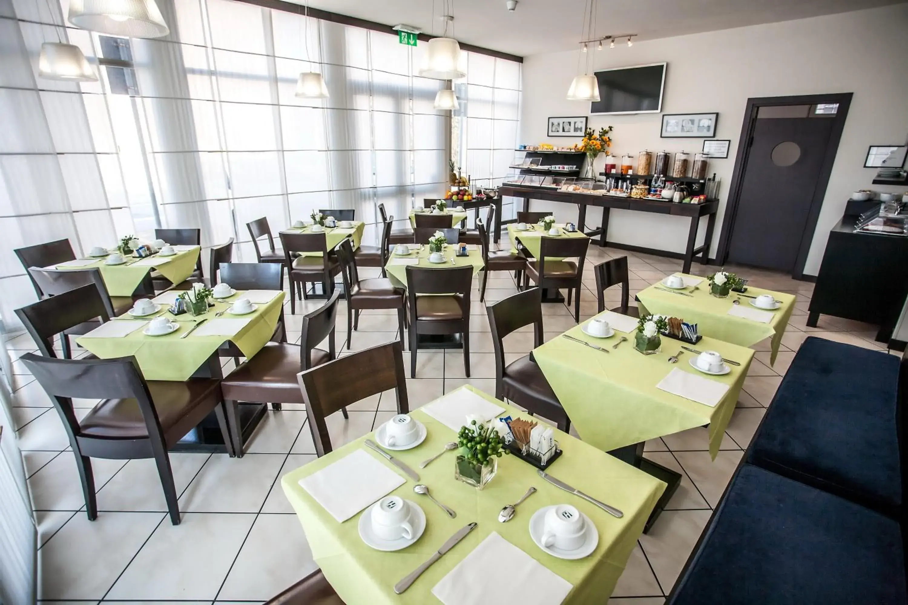 Breakfast in Hotel Mosaico Breakfast in Hotel Mosaico