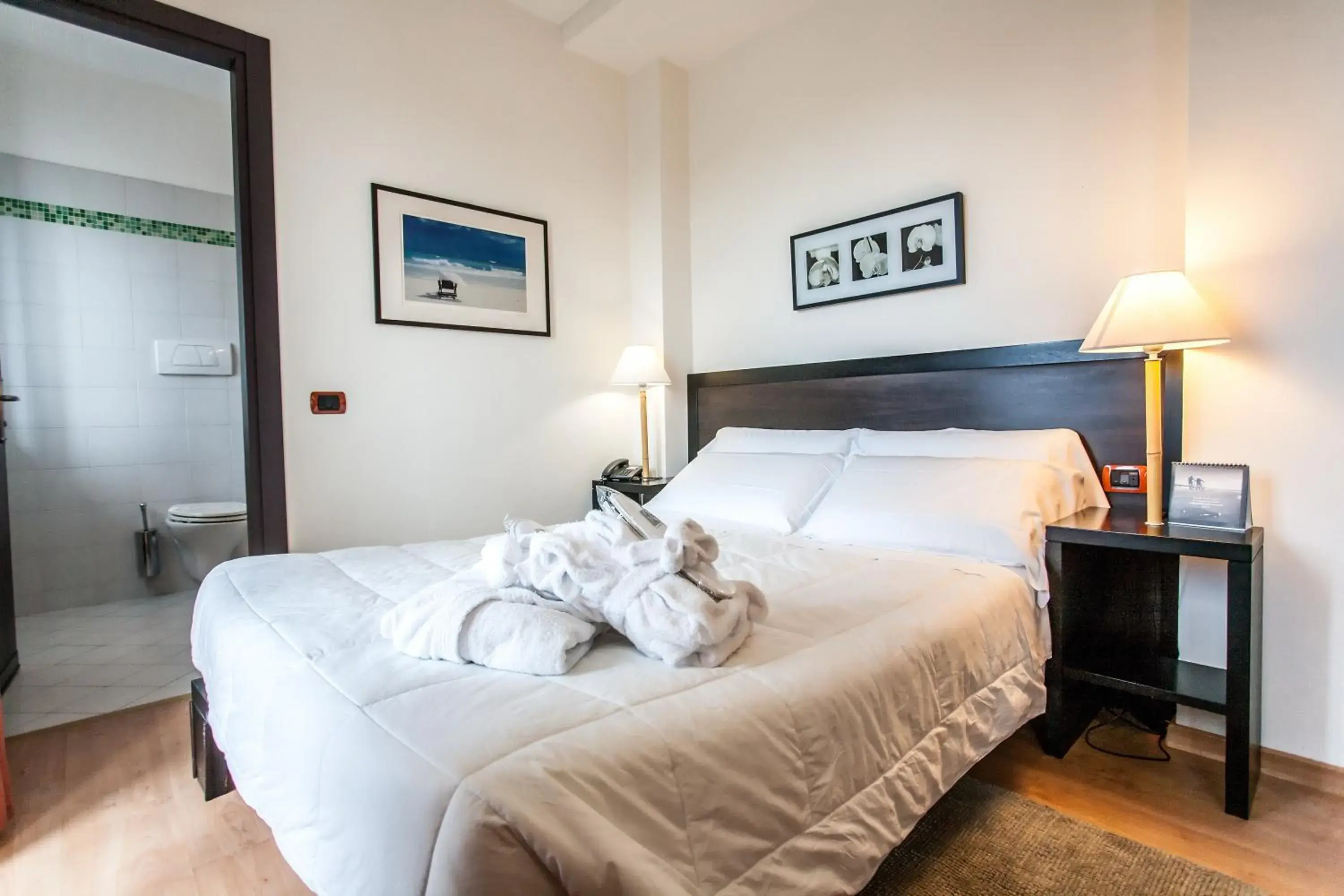 Photo of the whole room, Bed in Hotel Mosaico Photo of the whole room, Bed in Hotel Mosaico