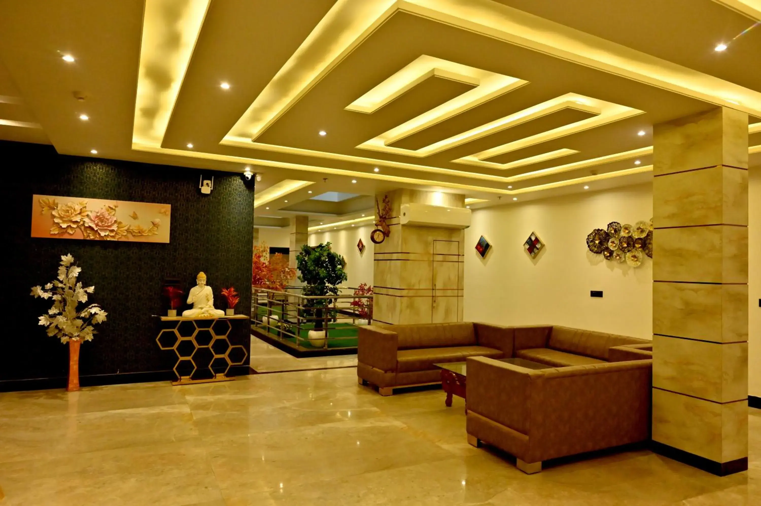 Lobby or reception in Hotel Elite - 5 Mins From Golden Temple Lobby or reception in Hotel Elite - 5 Mins From Golden Temple