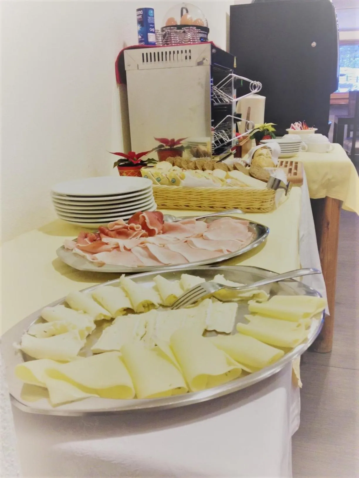 Food and drinks in Hotel Nordend