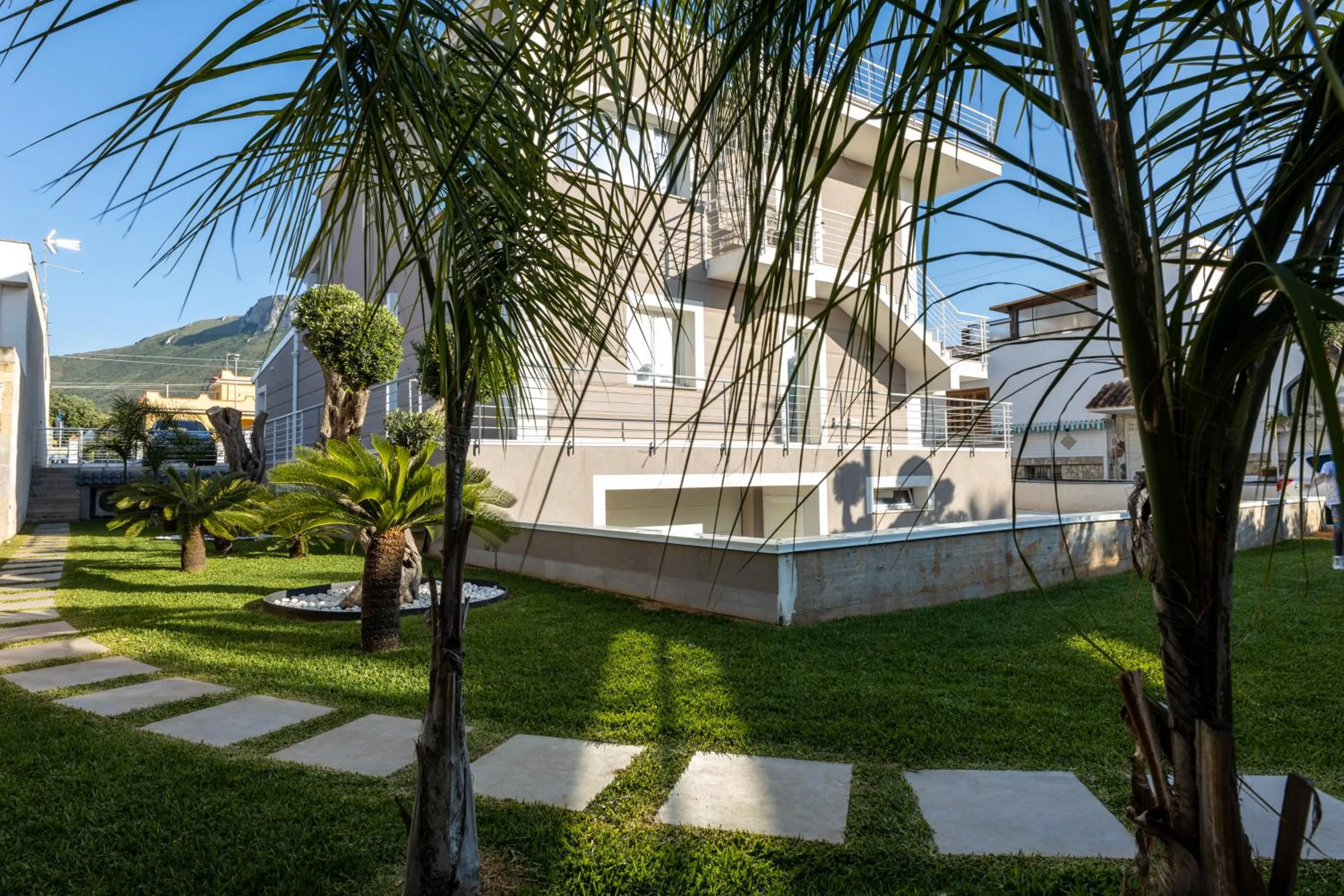 Property building in Le Palme