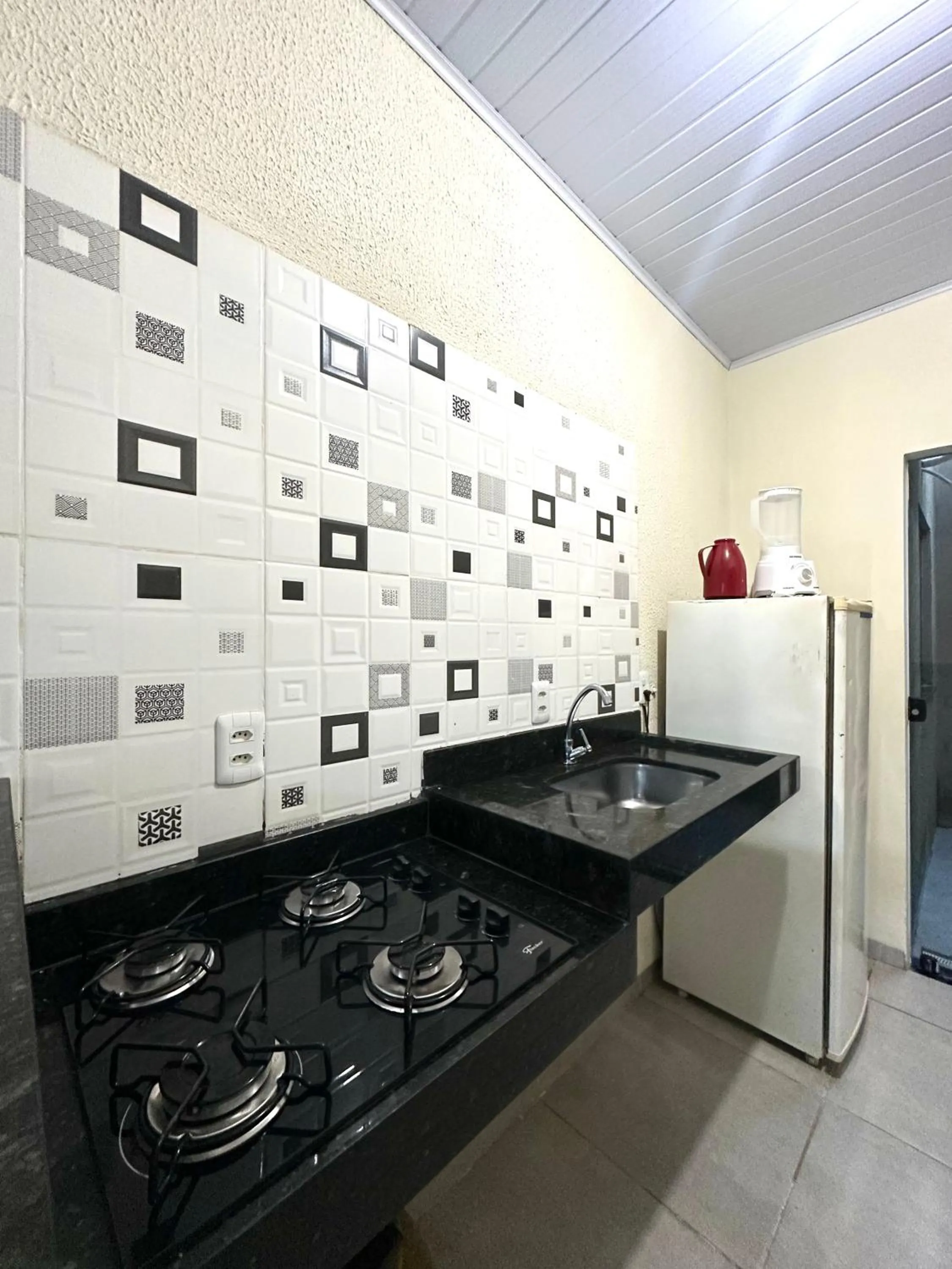 Kitchen or kitchenette in Residencial Davisis - Parada do Jalapão