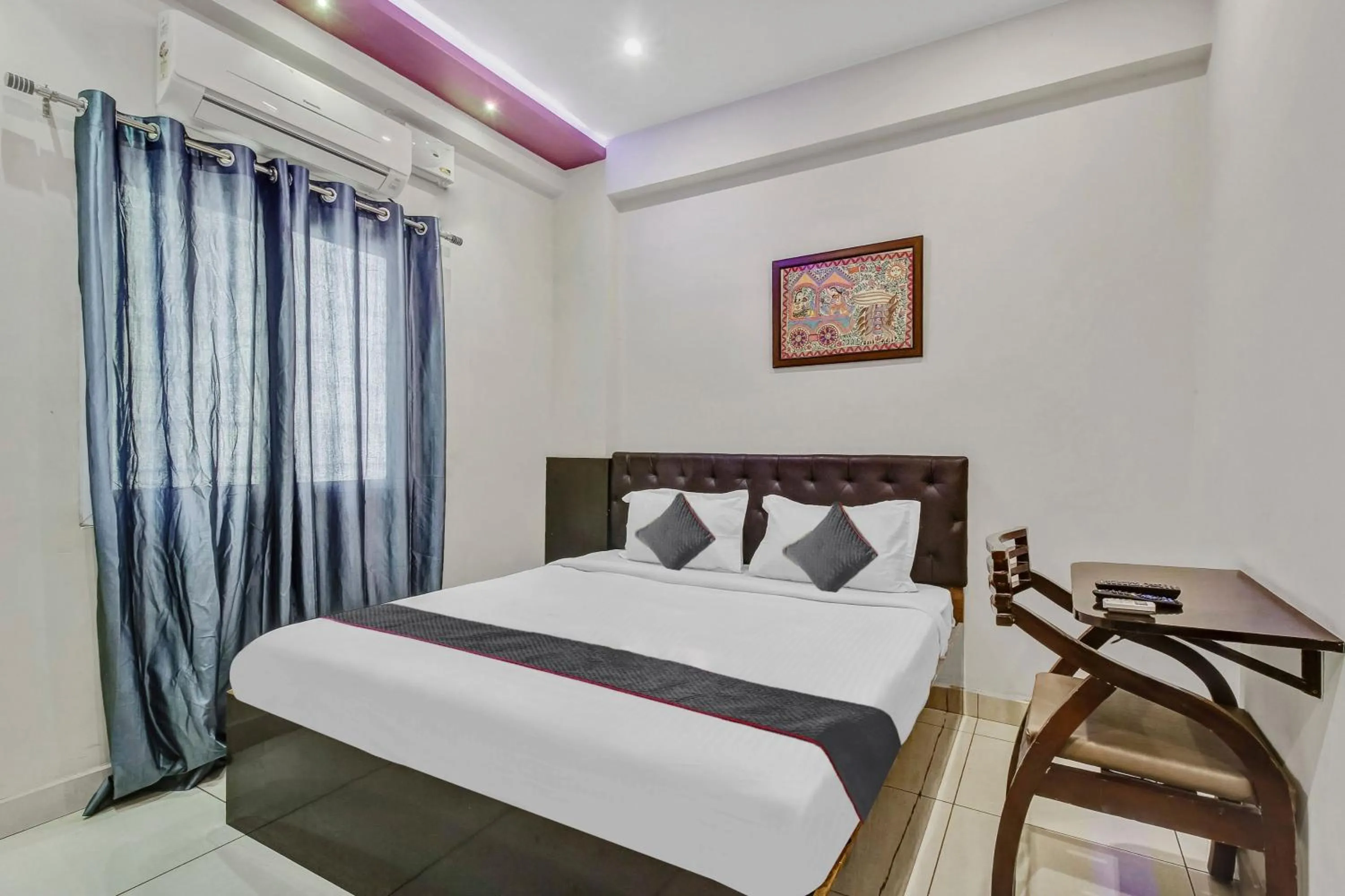Standard Double Room - single occupancy in FabHotel Galaxy Suites