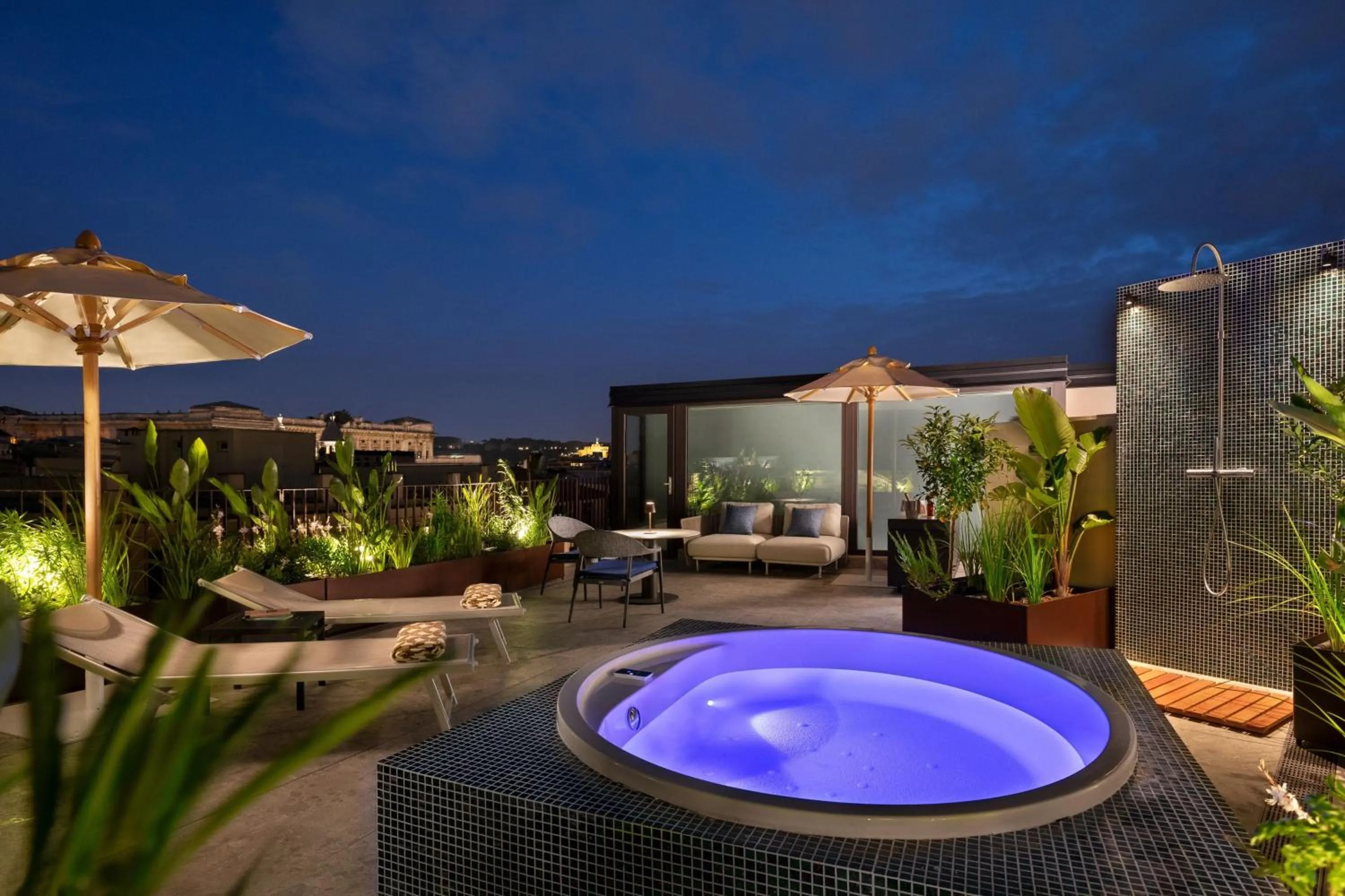 Photo of the whole room in Le Meridien Visconti Rome